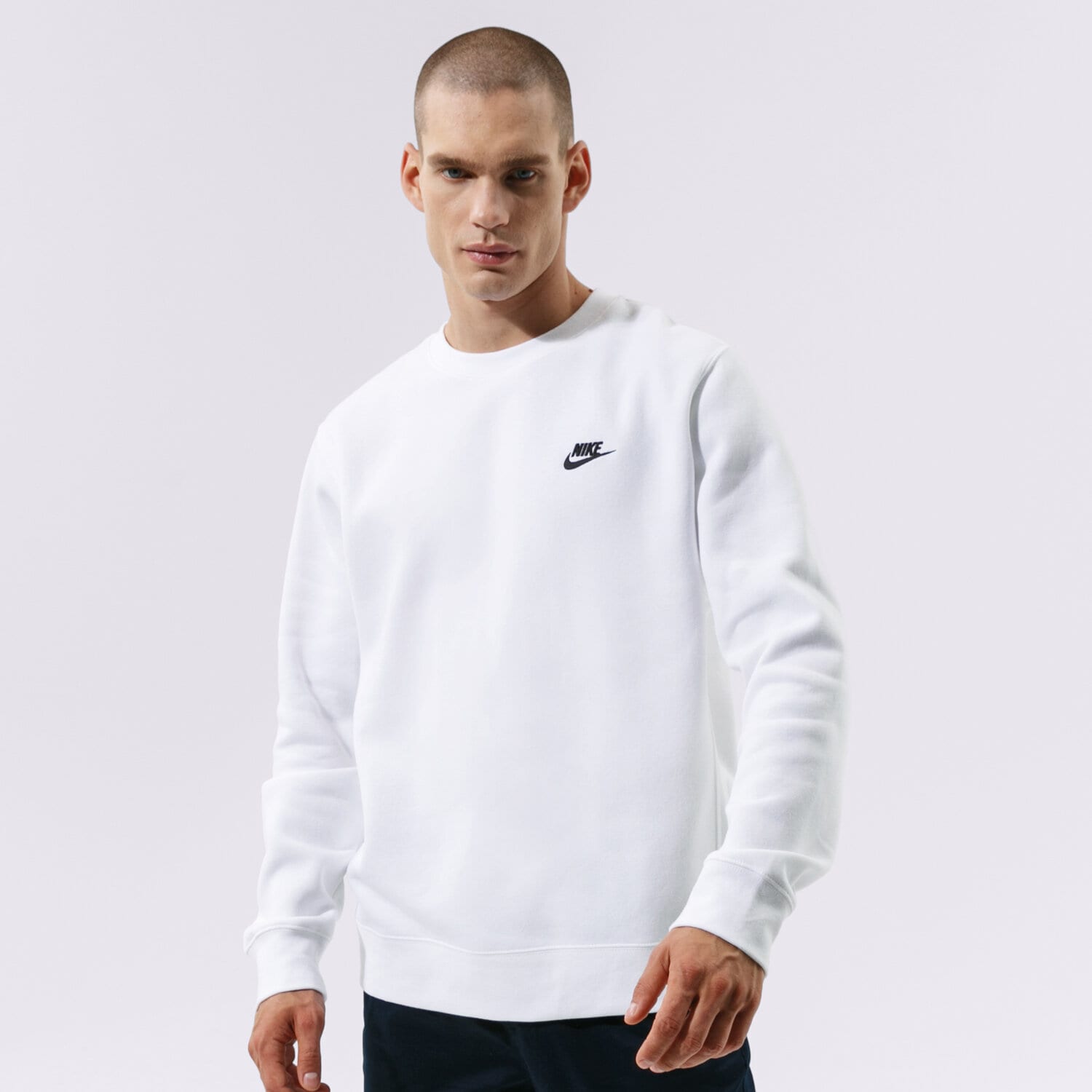Bărbați bluză NIKE BLUZĂ SPORTSWEAR CLUB FLEECE BV2662-100 Alb