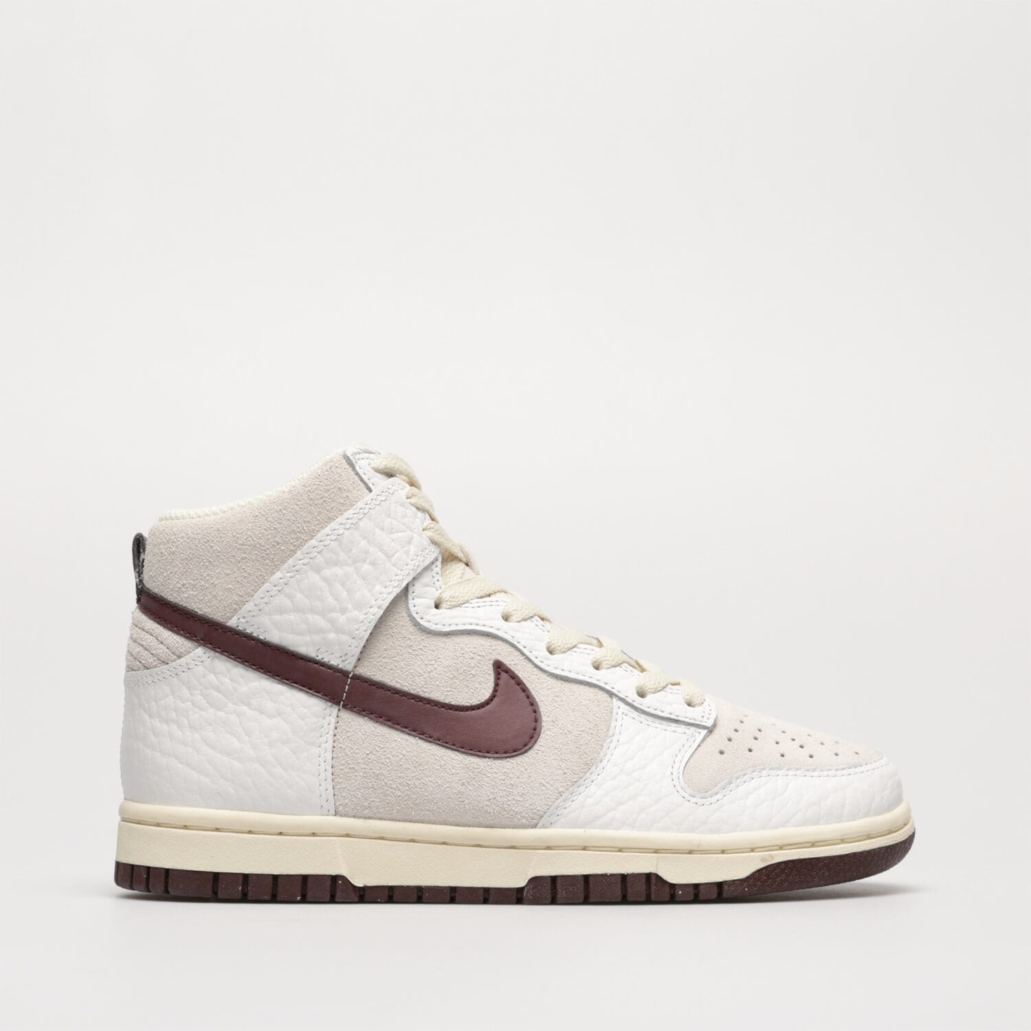 Femei pantofi sport NIKE DUNK HIGH  FB8482-100 Alb