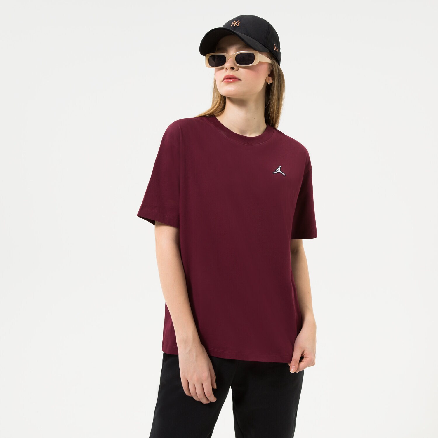 Femei tricou JORDAN TRICOU W J ESSEN TEE CORE 22 DM5029-645 Bordo