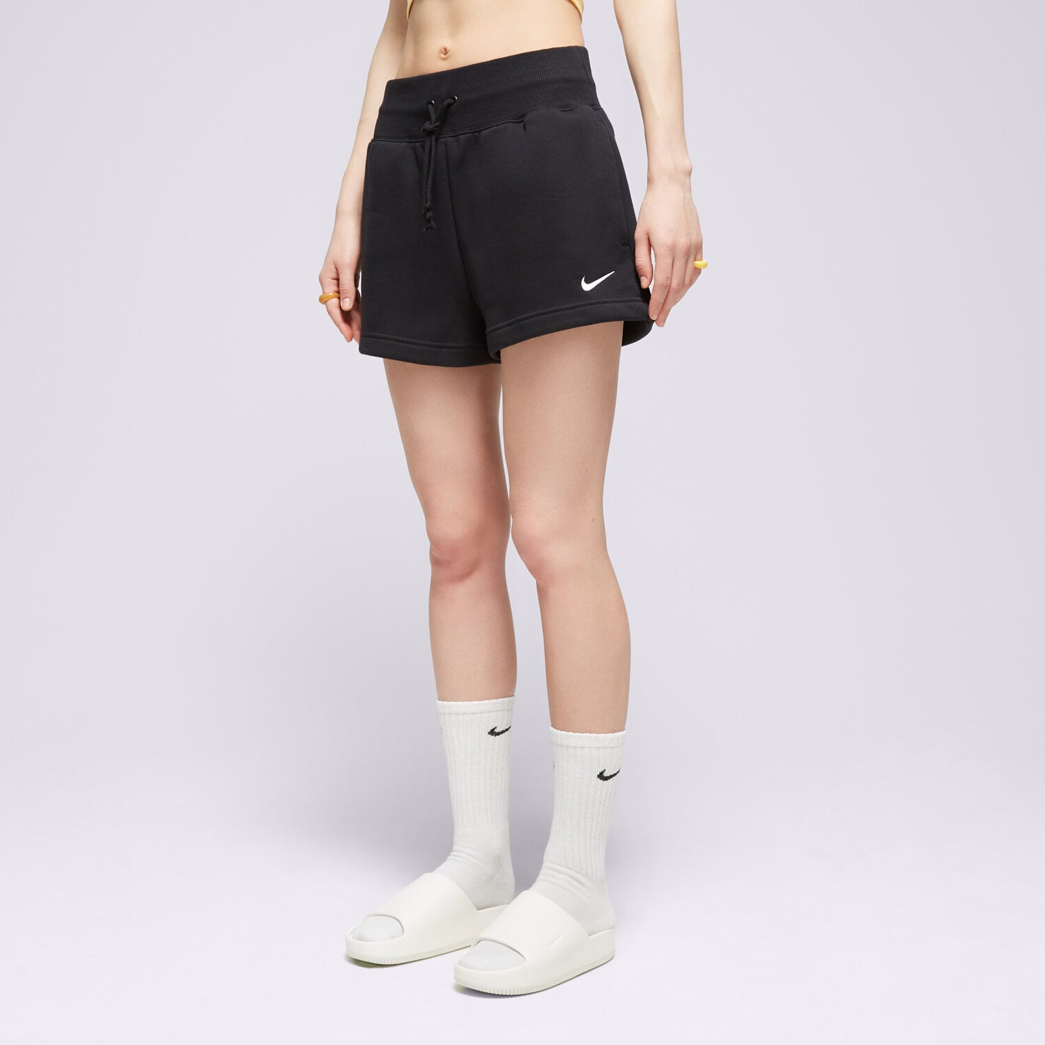 Femei pantaloni scurți NIKE PANTALONI SCURȚI W NSW PHNX FLC HR SHORT FD1409-010 Negru