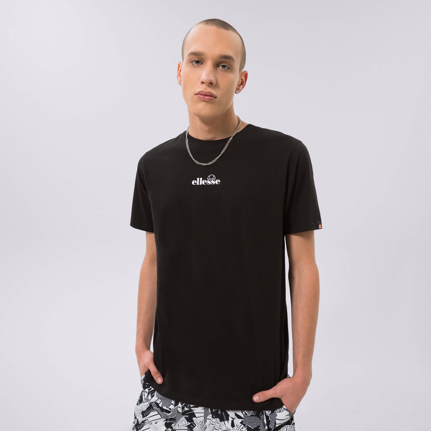 Bărbați tricou ELLESSE TRICOU OLLIO TEE SHIRT BLK SHP16463011 Negru