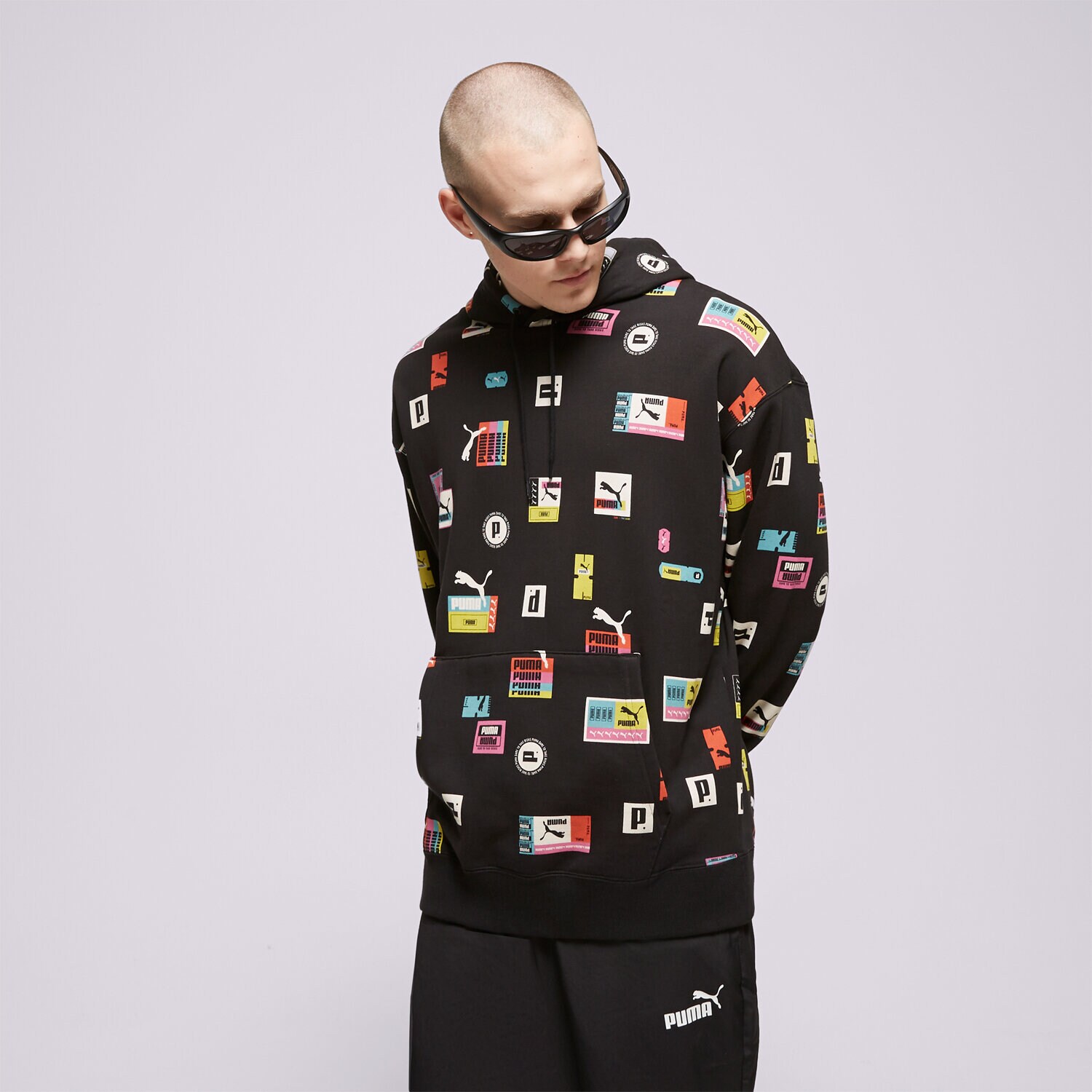 Bărbați bluză PUMA BLUZĂ CU GLUGĂ 534428 534428 01 Negru