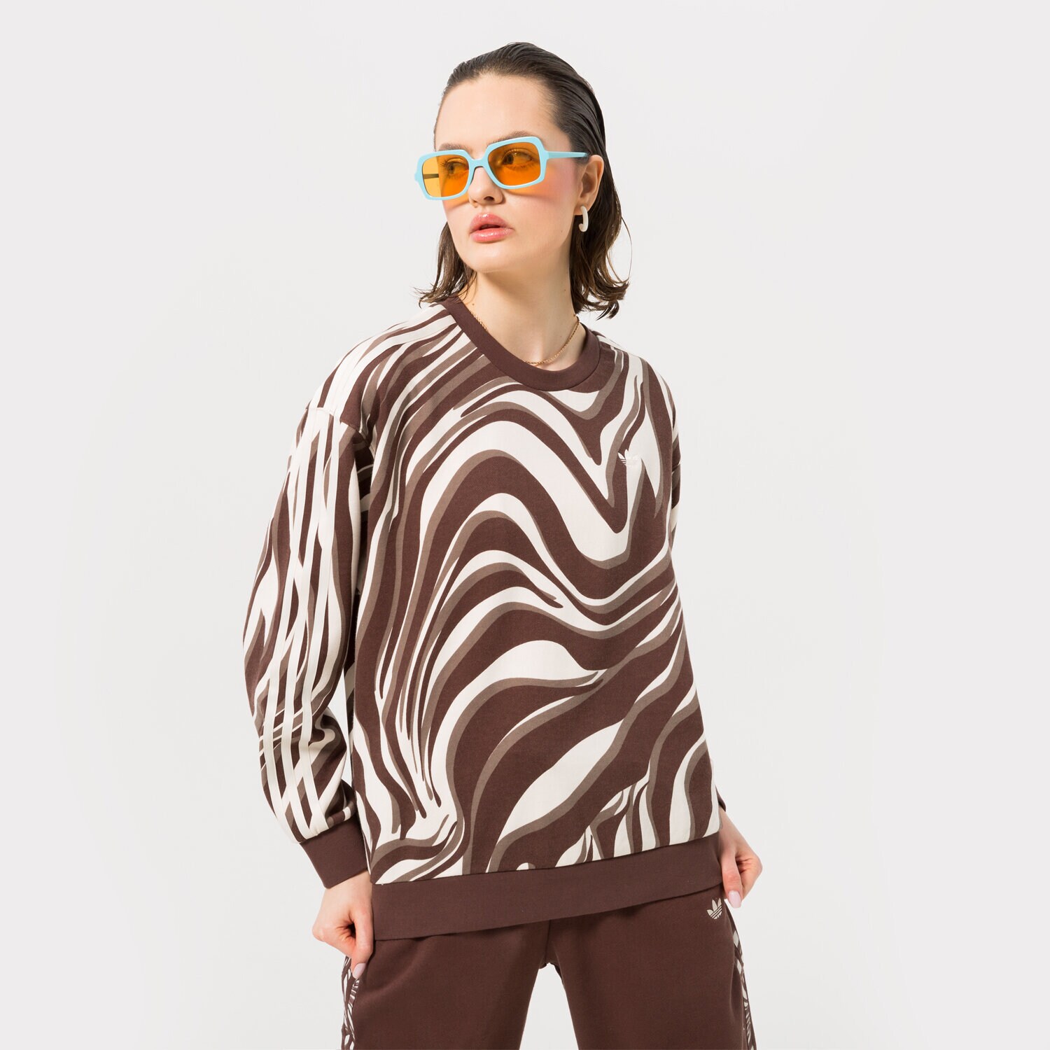 Femei bluză ADIDAS BLUZĂ AOP IJ8190 Maro
