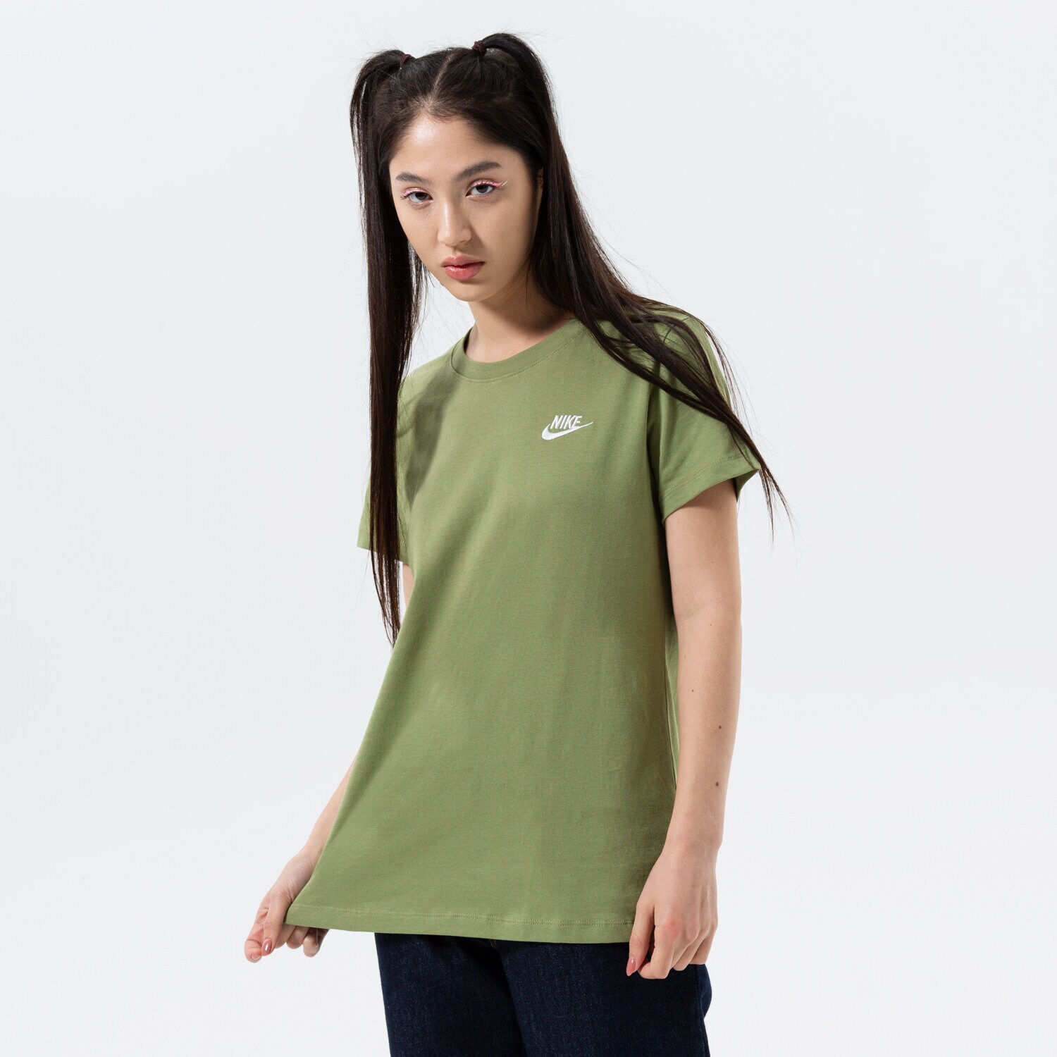 Femei tricou NIKE TRICOU ESSENTIAL SHORT SLEEVE DN2393-334 Verde