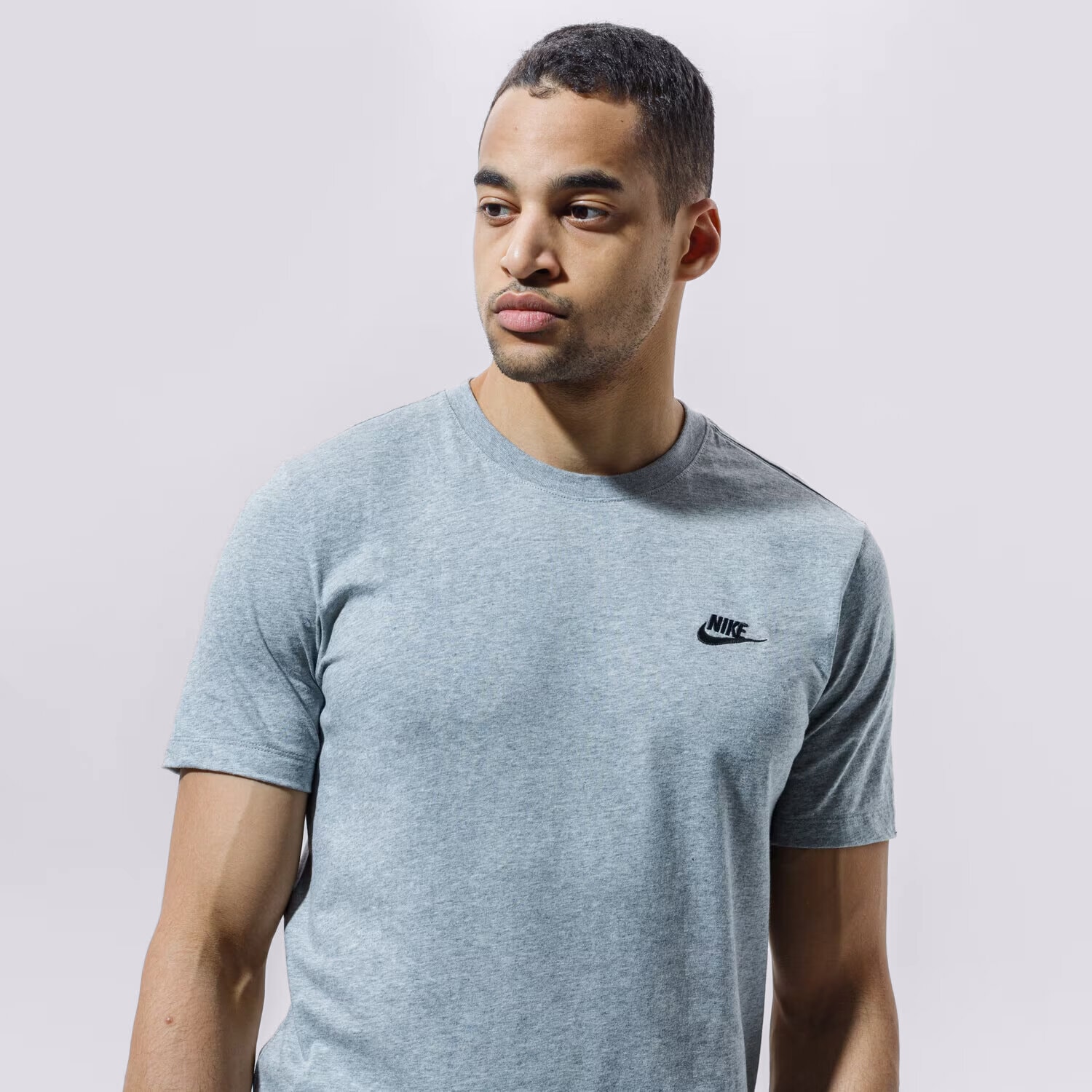 Bărbați tricou NIKE TRICOU SPORTSWEAR CLUB AR4997-064 Gri