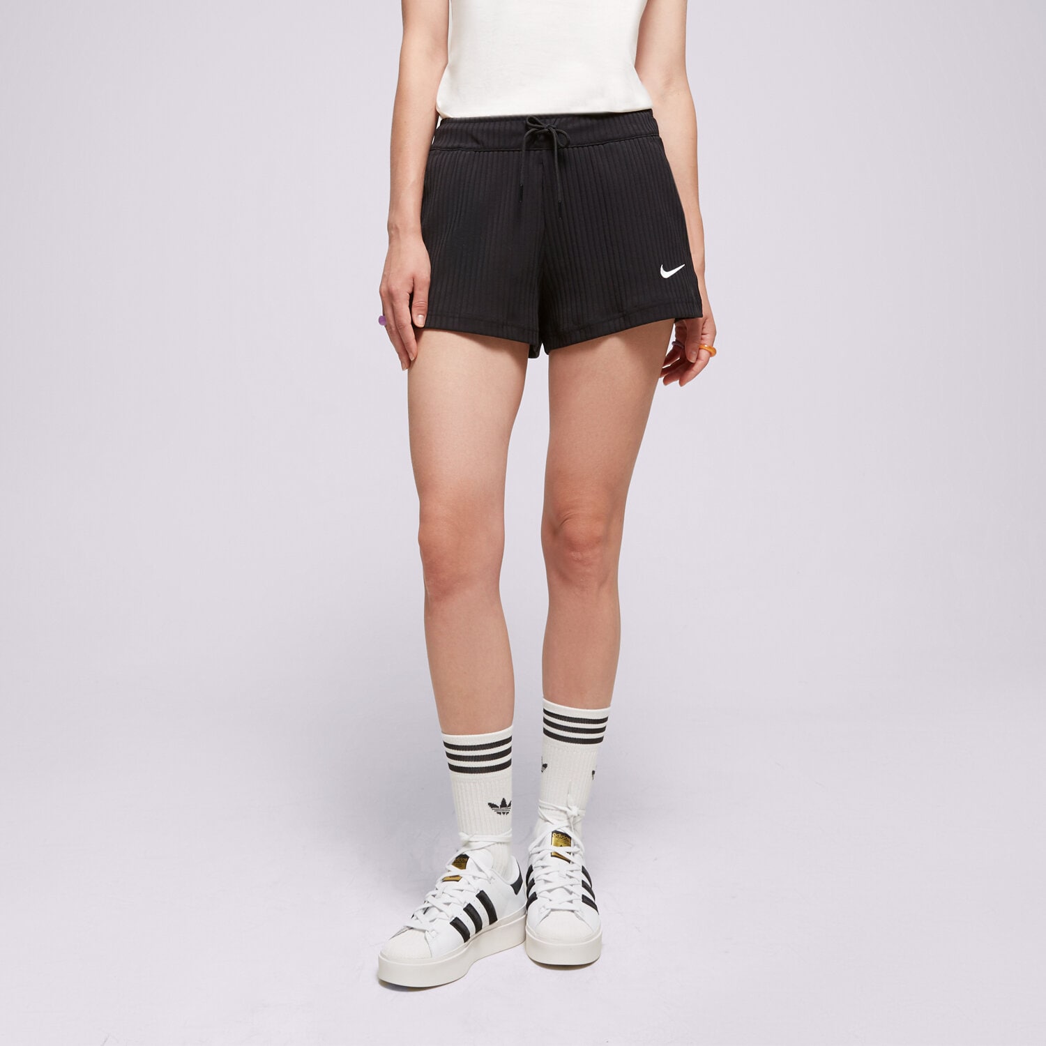 Femei pantaloni scurți NIKE PANTALONI SCURȚI W NSW RIB JRSY DV7862-010 Negru