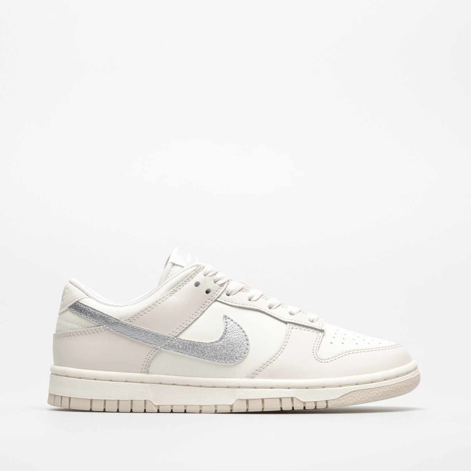 Femei pantofi sport NIKE DUNK LOW ESS