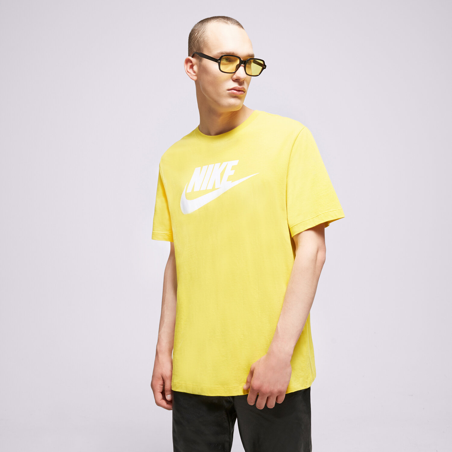 Bărbați tricou NIKE TRICOU SPORTSWEAR AR5004-709 Galben