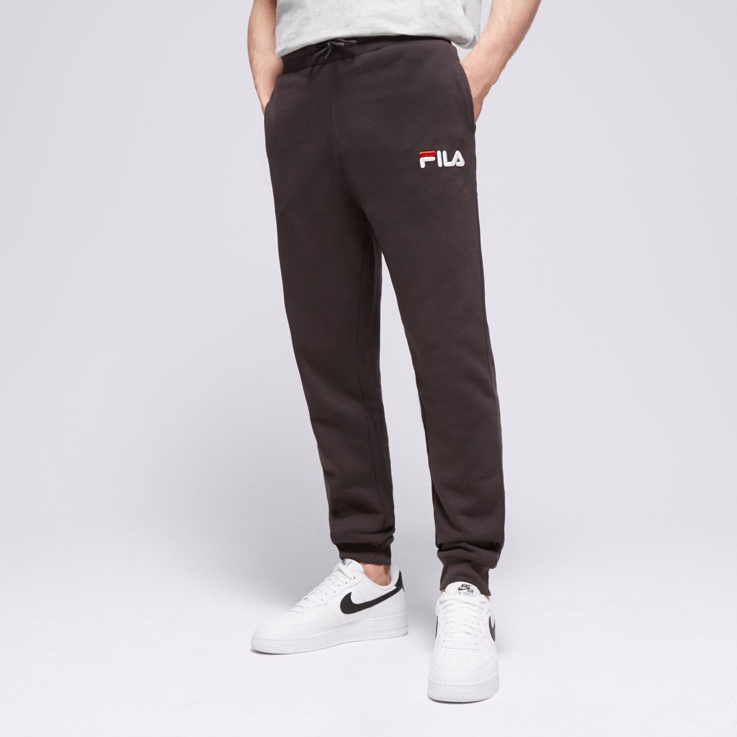 Bărbați pantaloni FILA PANTALONI  JAKEY TK119176013 Gri