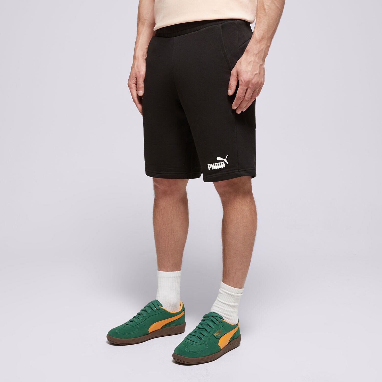 Femei pantaloni scurți PUMA PANTALONI SCURȚI ESS 10" 586709 01 Negru