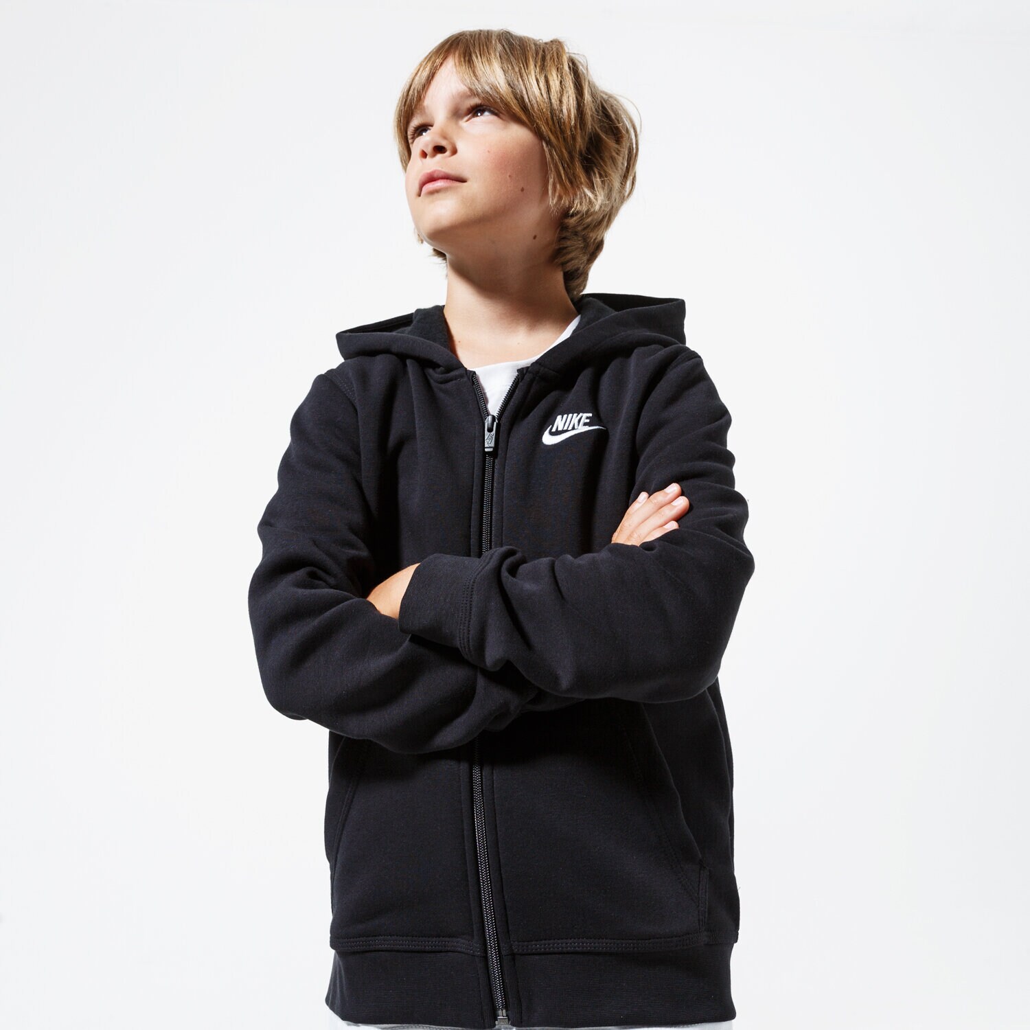 Copii bluză NIKE BLUZĂ CU GLUGĂ SPORTSWEAR CLUB BOY BV3699-010 Negru