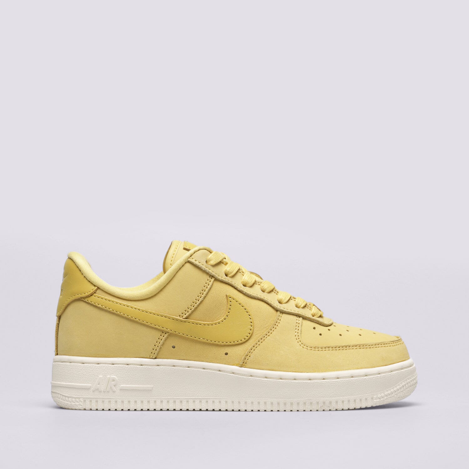 Femei pantofi sport NIKE AIR FORCE 1 '07 PRM DR9503-700 Galben