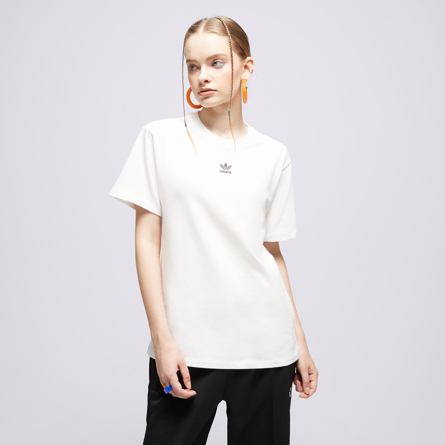 Femei tricou ADIDAS TRICOU REGULAR IC1831 Alb