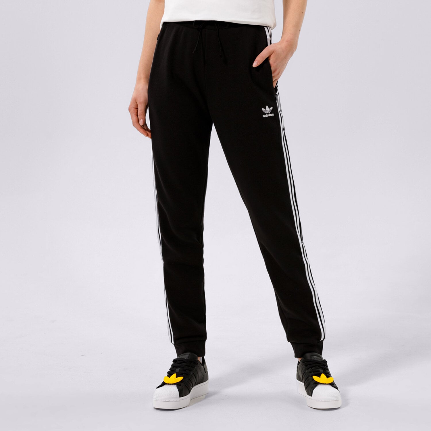Femei pantaloni ADIDAS PANTALONI  SLIM GD2255 Negru