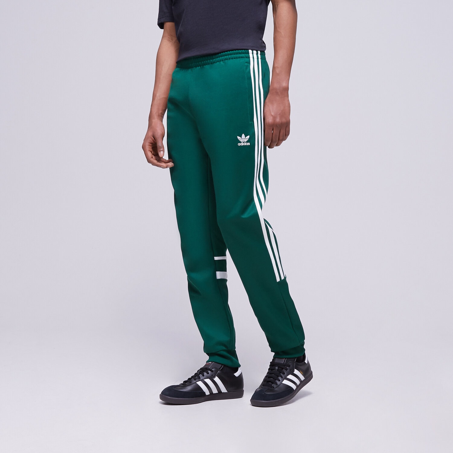 Bărbați pantaloni ADIDAS PANTALONI  CUTLINE PANT IC9263 Verde
