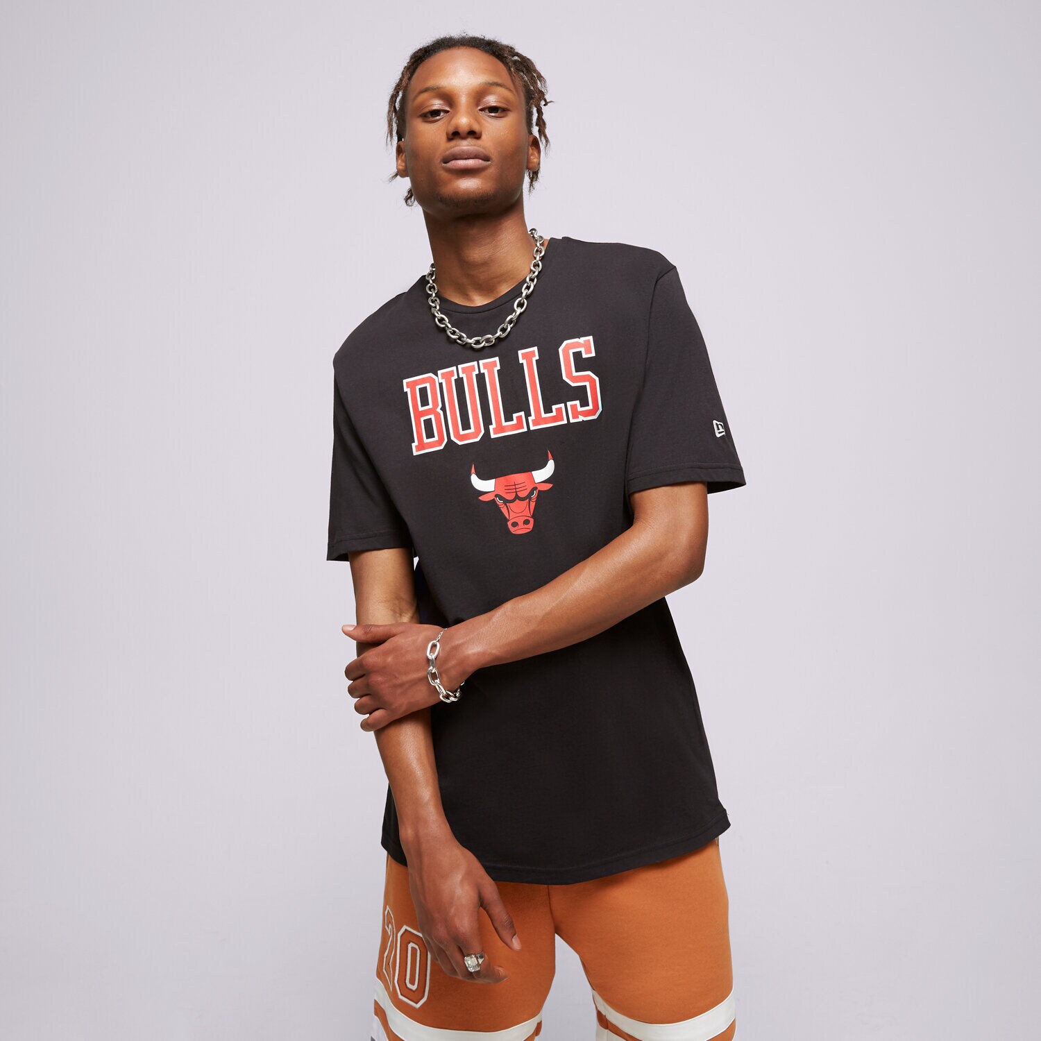 Bărbați tricou NEW ERA TRICOU NBA TEAM LOGO BULLS CHICAGO BULLS 60357049 Negru