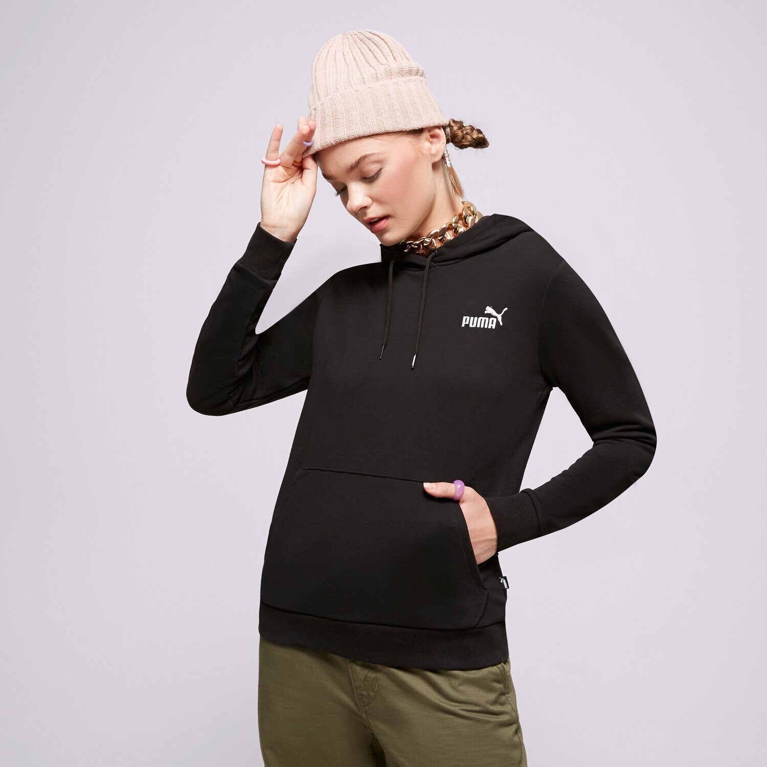 Femei bluză PUMA BLUZĂ CU GLUGĂ ESS+ EMBROIDERY TR 848332 01 Negru