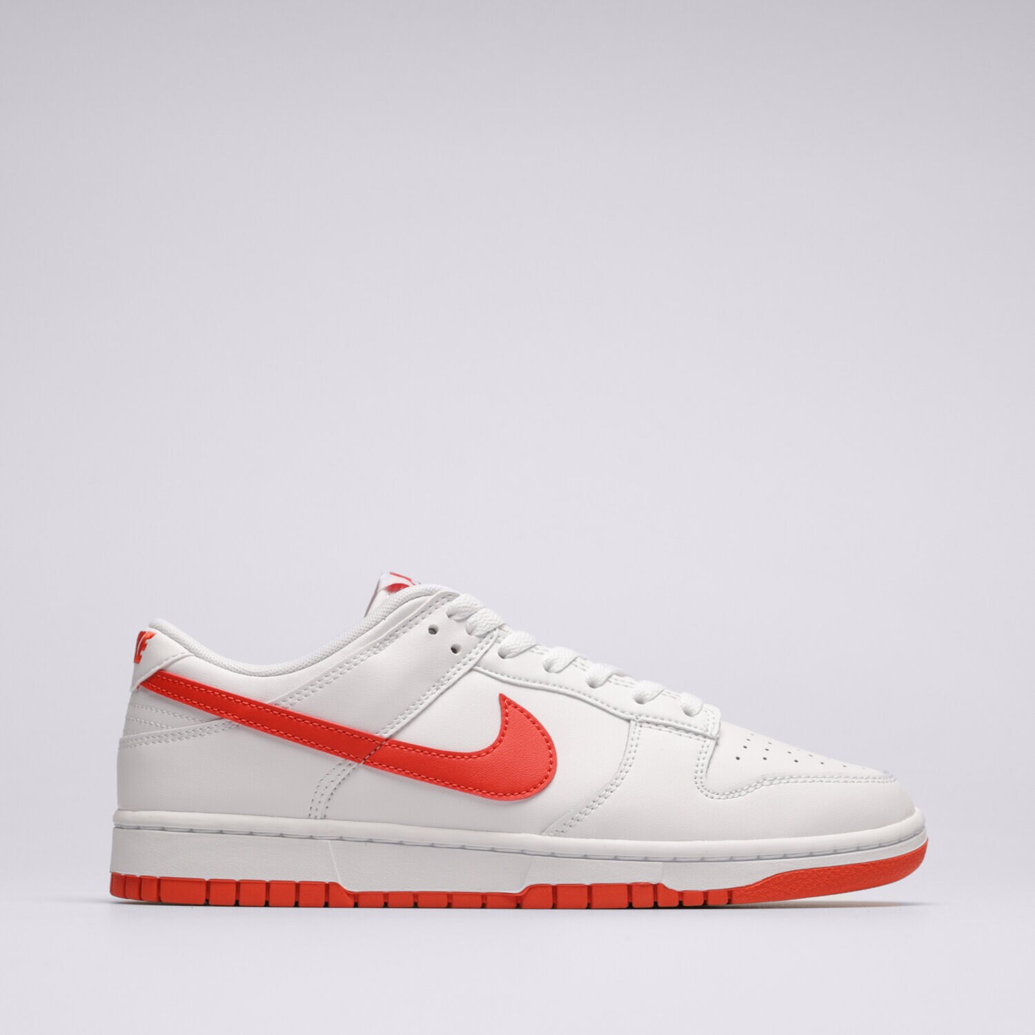 Barbați pantofi sport NIKE DUNK LOW RETRO DV0831-103 Alb