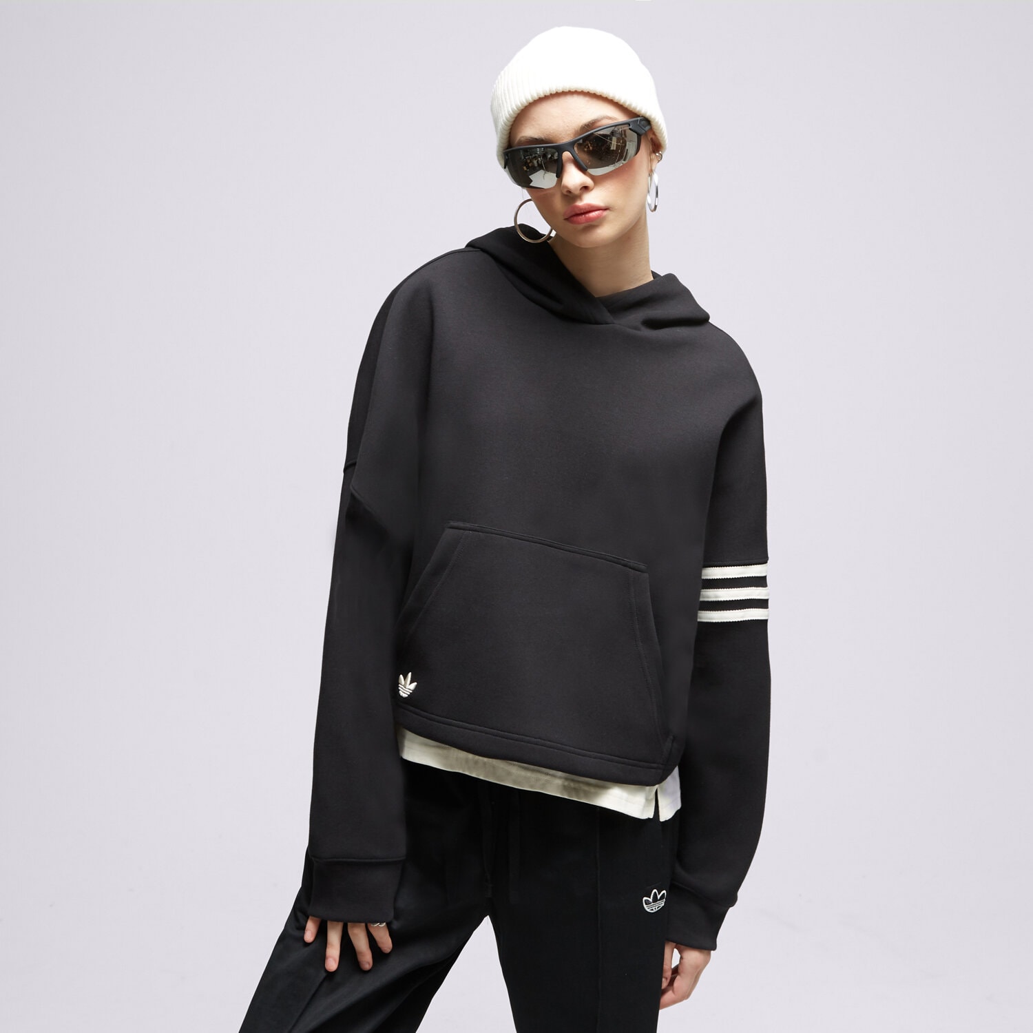 Femei bluză ADIDAS BLUZĂ CU GLUGĂ HOODIE IB5922 Negru