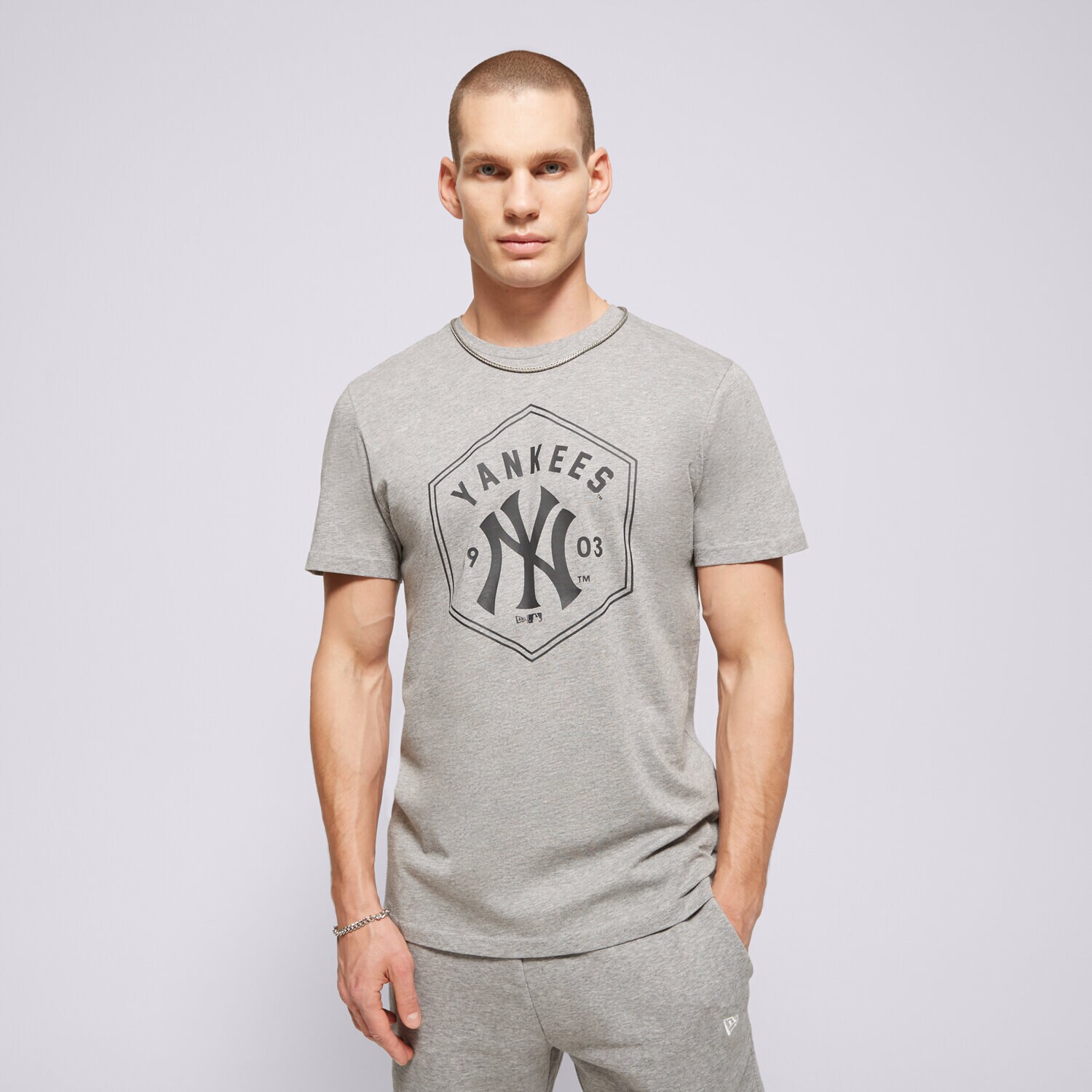 Bărbați tricou NEW ERA TRICOU TEE NYY GRH 13051083 Gri