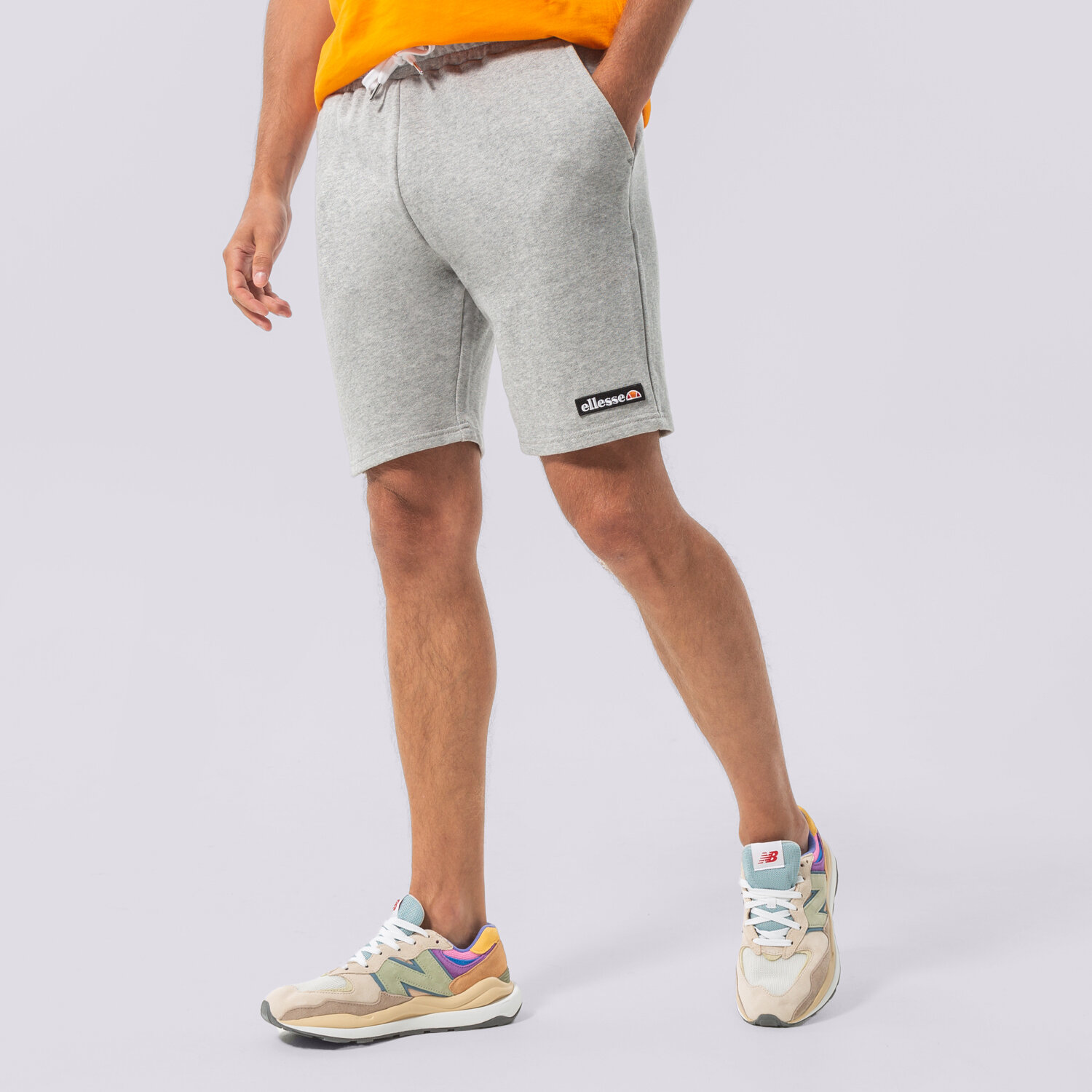 Femei pantaloni scurți ELLESSE PANTALONI SCURȚI ALLED SHORT GREY MARL SMG17112112 Gri