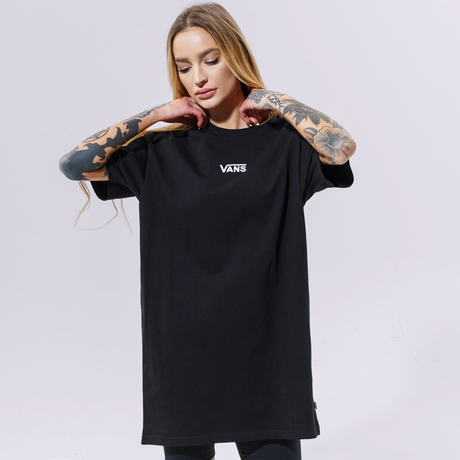 Femei rochii și fuste VANS ROCHIE WM CENTER VEE TEE TRENINGS BLACK VN0A4RU2BLK1 Negru