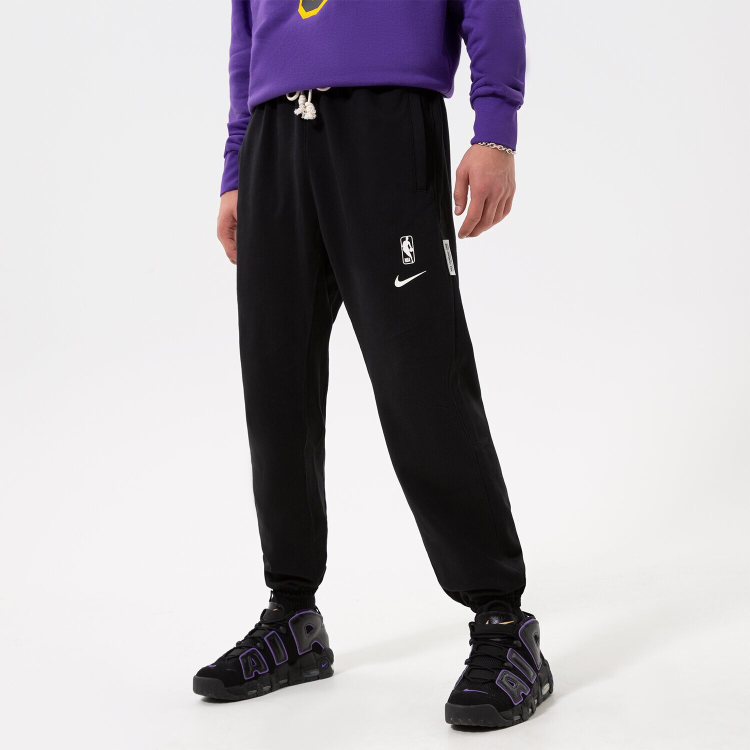 Bărbați pantaloni NIKE PANTALONI LAL M NK DF STD ISSUE PNT NBA DN4656-010 Negru