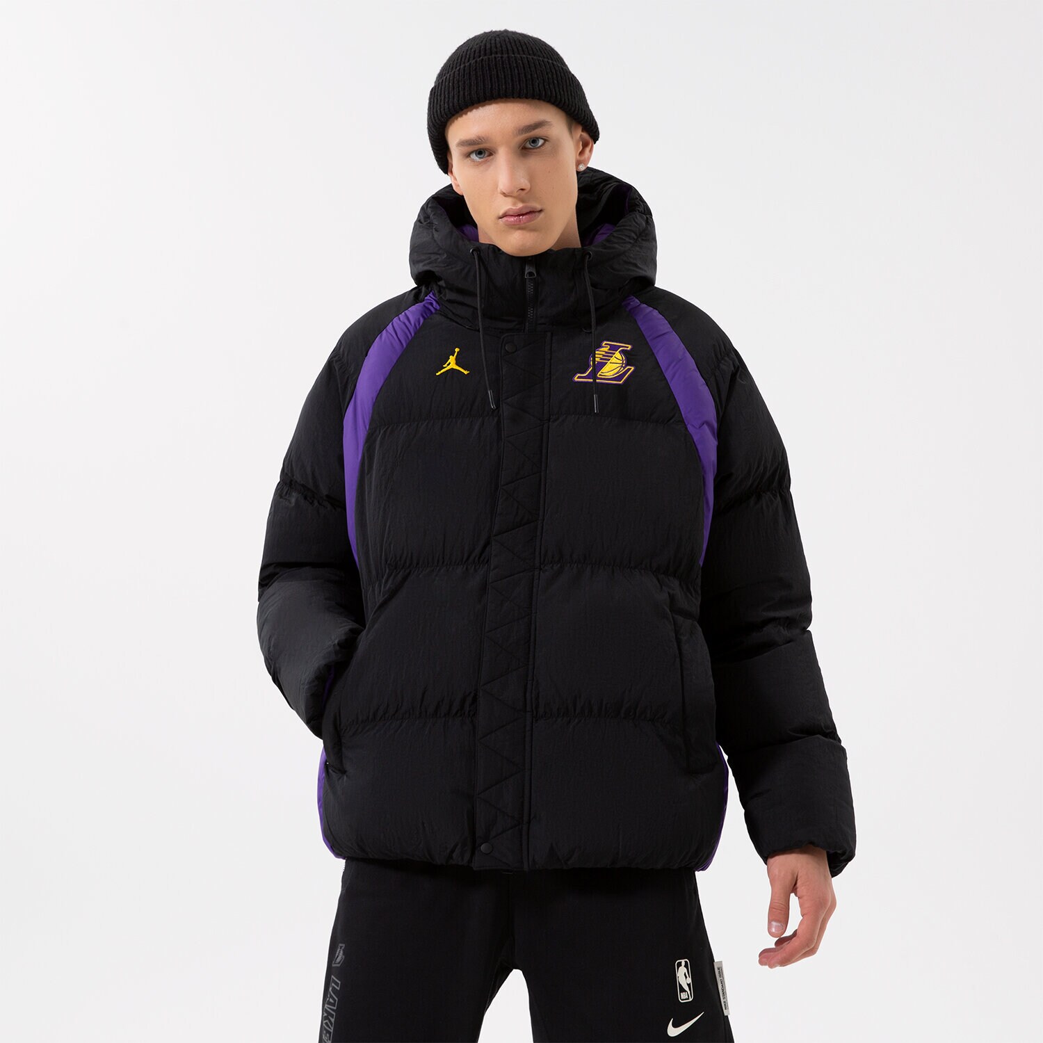 Bărbați eacă de iarnă NIKE JACHETĂ DE IARNĂ LAL M NK JKT FILL CTS ST NBA DN4715-010 Negru