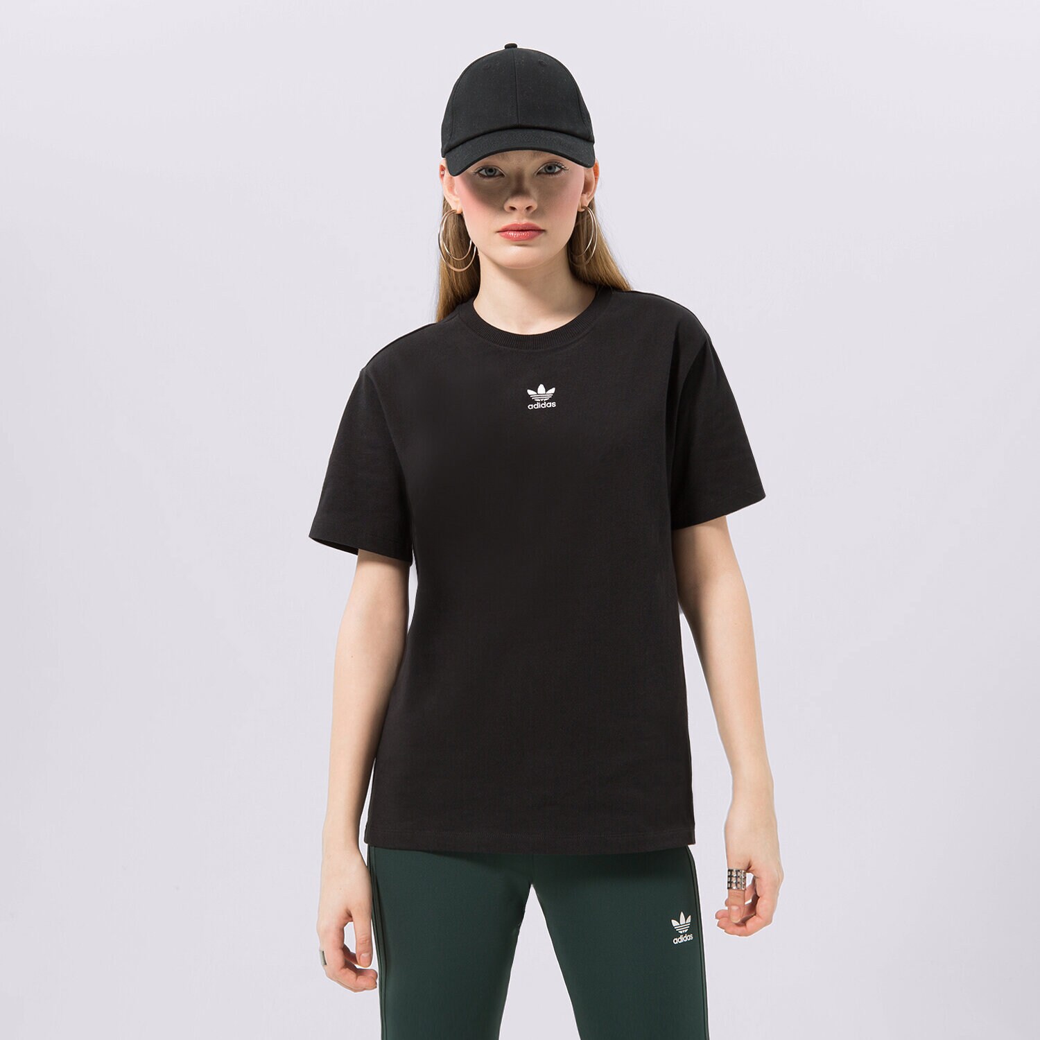 Femei tricou ADIDAS TRICOU TEE REGULAR IC1826 Negru