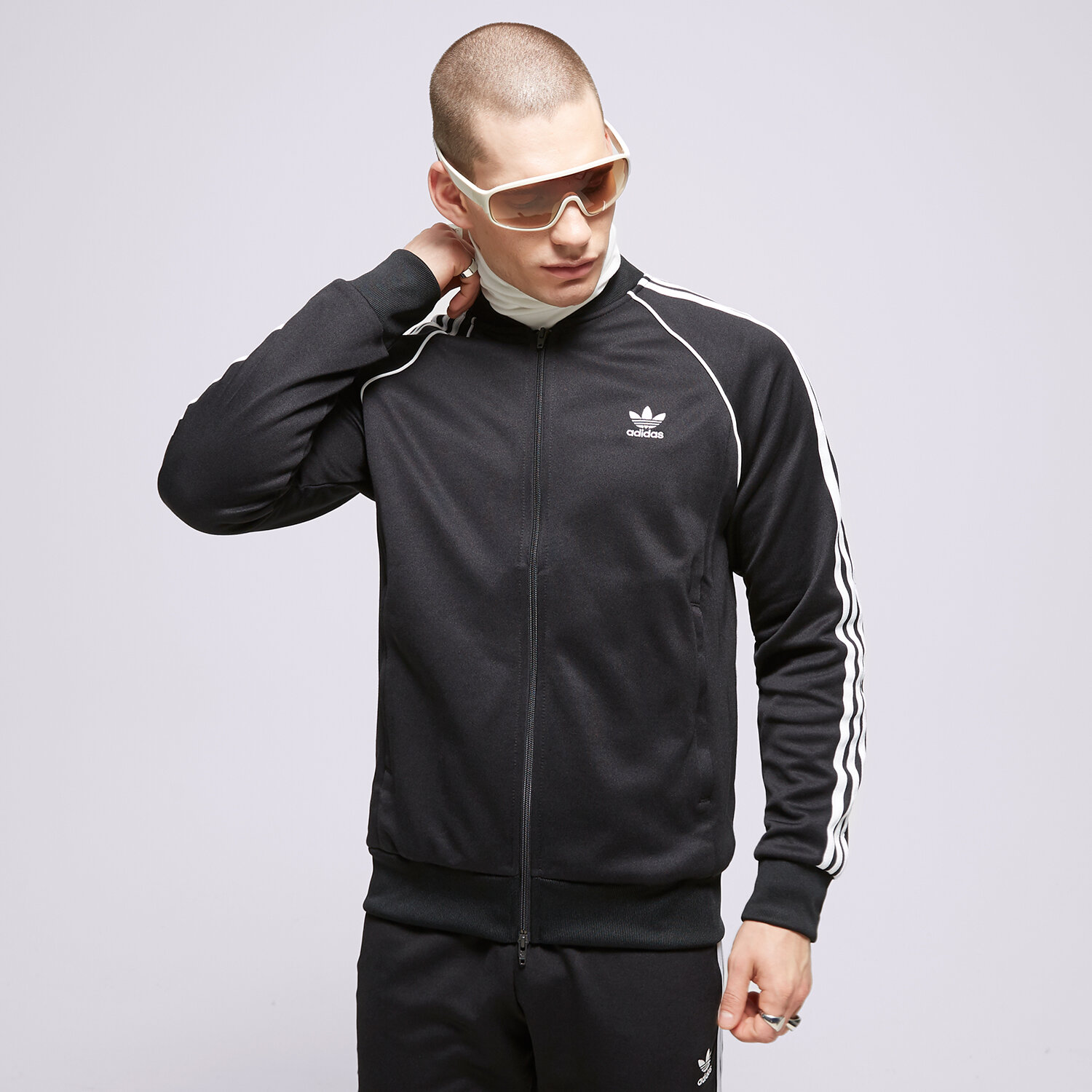 Bărbați bluză ADIDAS BLUZĂ SSTT BLK SWEATSHIRT IA4785 Negru