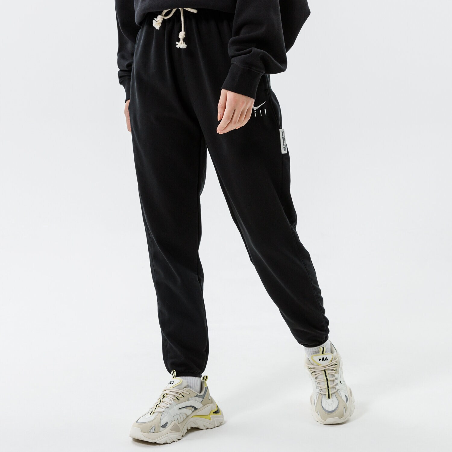 Femei pantaloni NIKE PANTALONI  W NK DF STANDARD ISSUE PANT NBA DA6465-010 Negru
