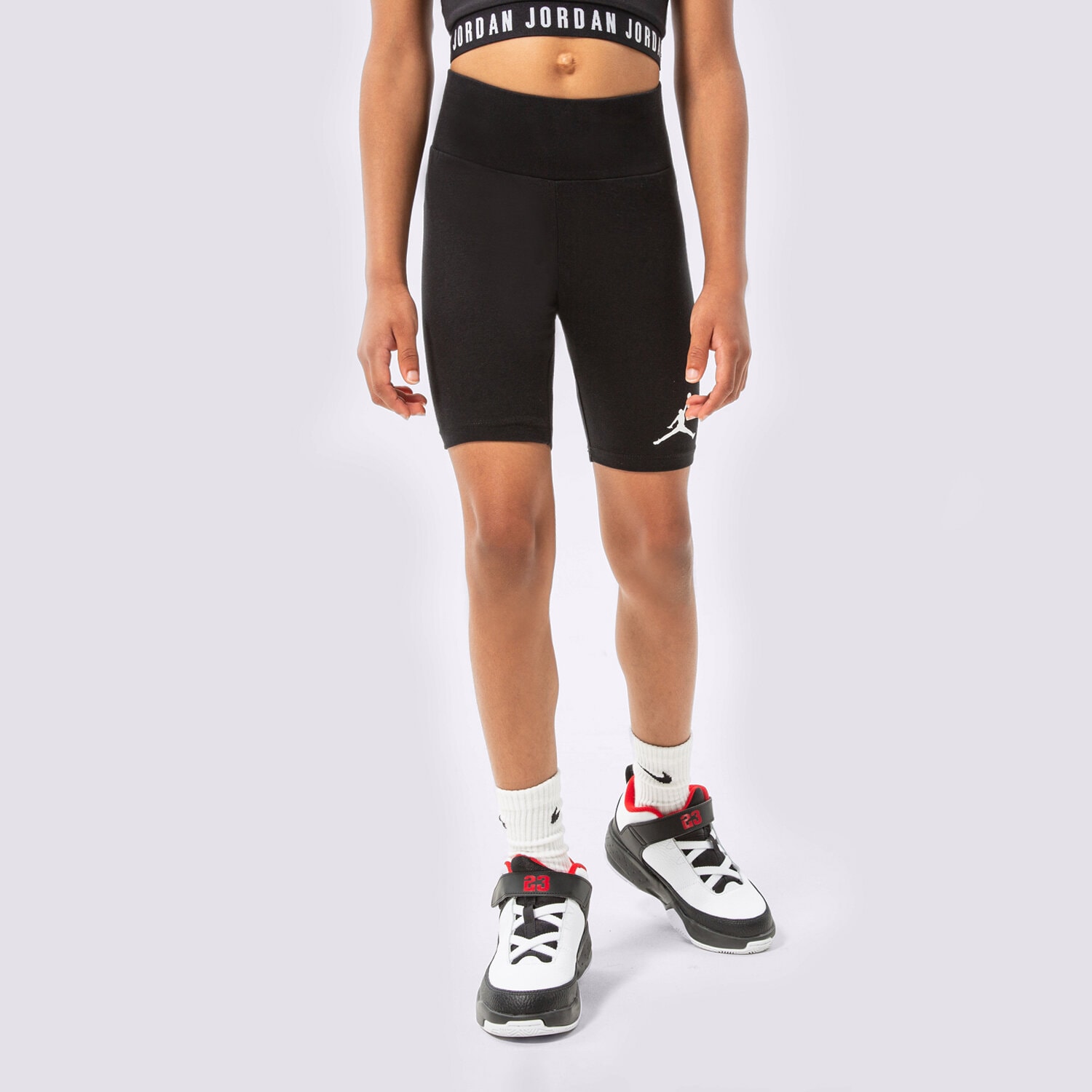 Pantaloni scurți și rochii pentru copii JORDAN PANTALONI SCURȚI ESSENTIALS BIKE SHORT G 45A856-023 Negru
