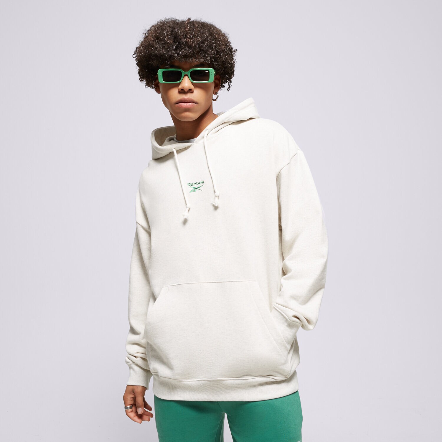 Bărbați bluză REEBOK BLUZĂ CU GLUGĂ CL SV HOODIE HS7152 Alb