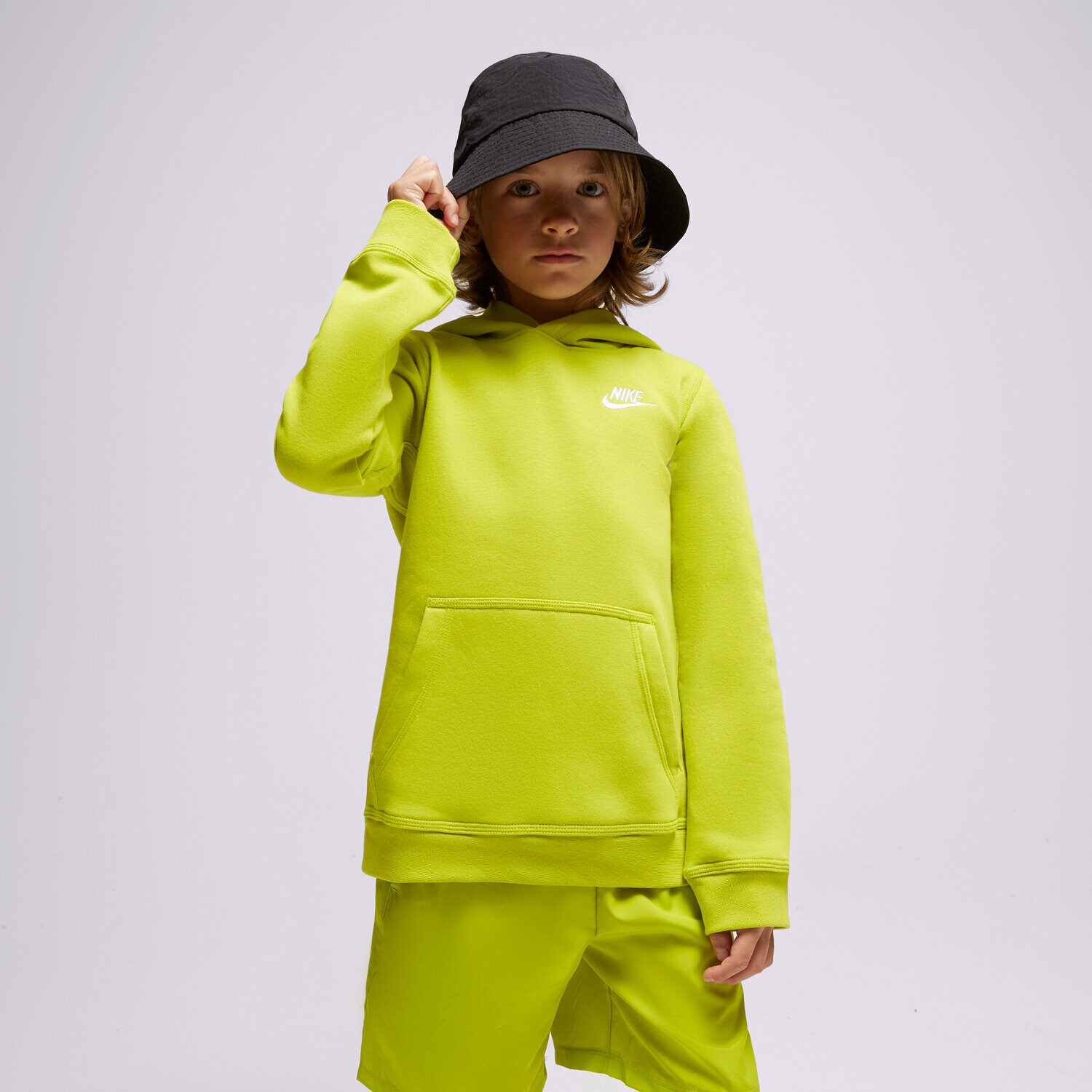 Copii bluză NIKE BLUZĂ CU GLUGĂ NIKE SPORTSWEAR CLUB BV3757-308 Verde