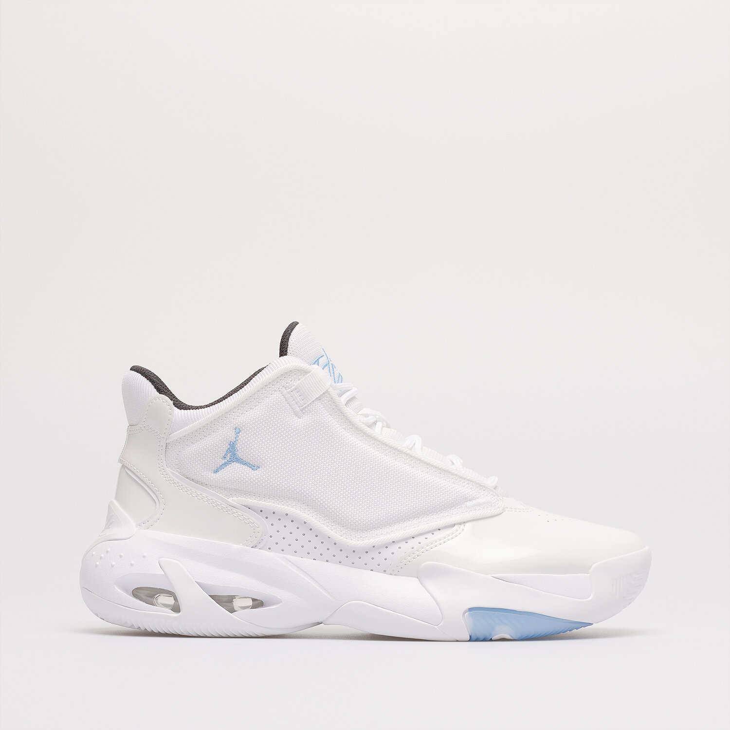 Barbați pantofi sport JORDAN MAX AURA 4 DN3687-100 Alb