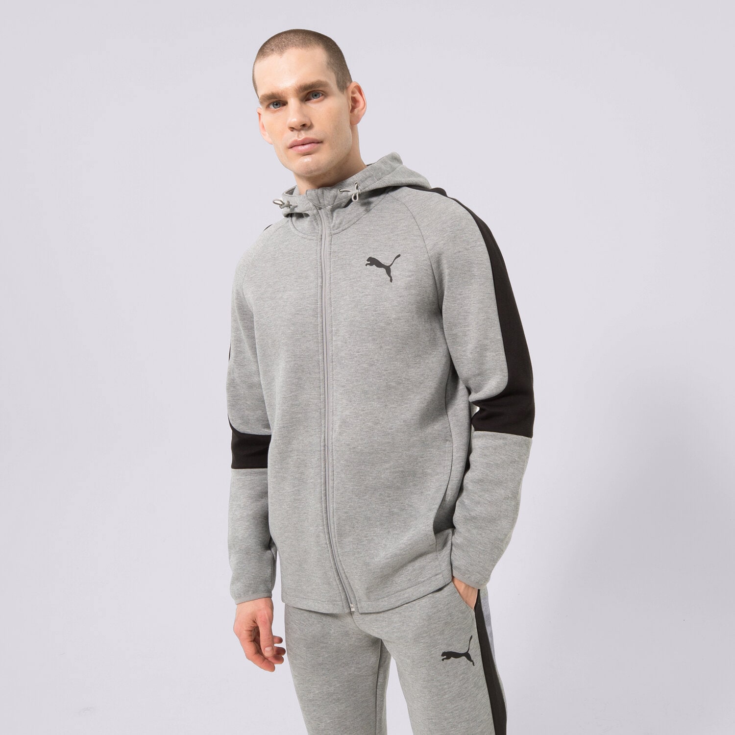 Bărbați bluză PUMA BLUZĂ CU GLUGĂ 585812 585812 03 Gri