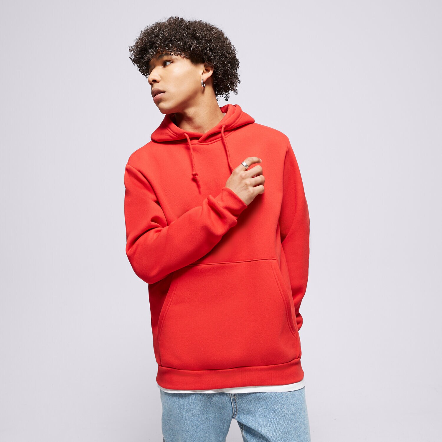 Bărbați bluză ADIDAS BLUZĂ CU GLUGĂ ESSENTIAL HOODY IA4897 Roșu