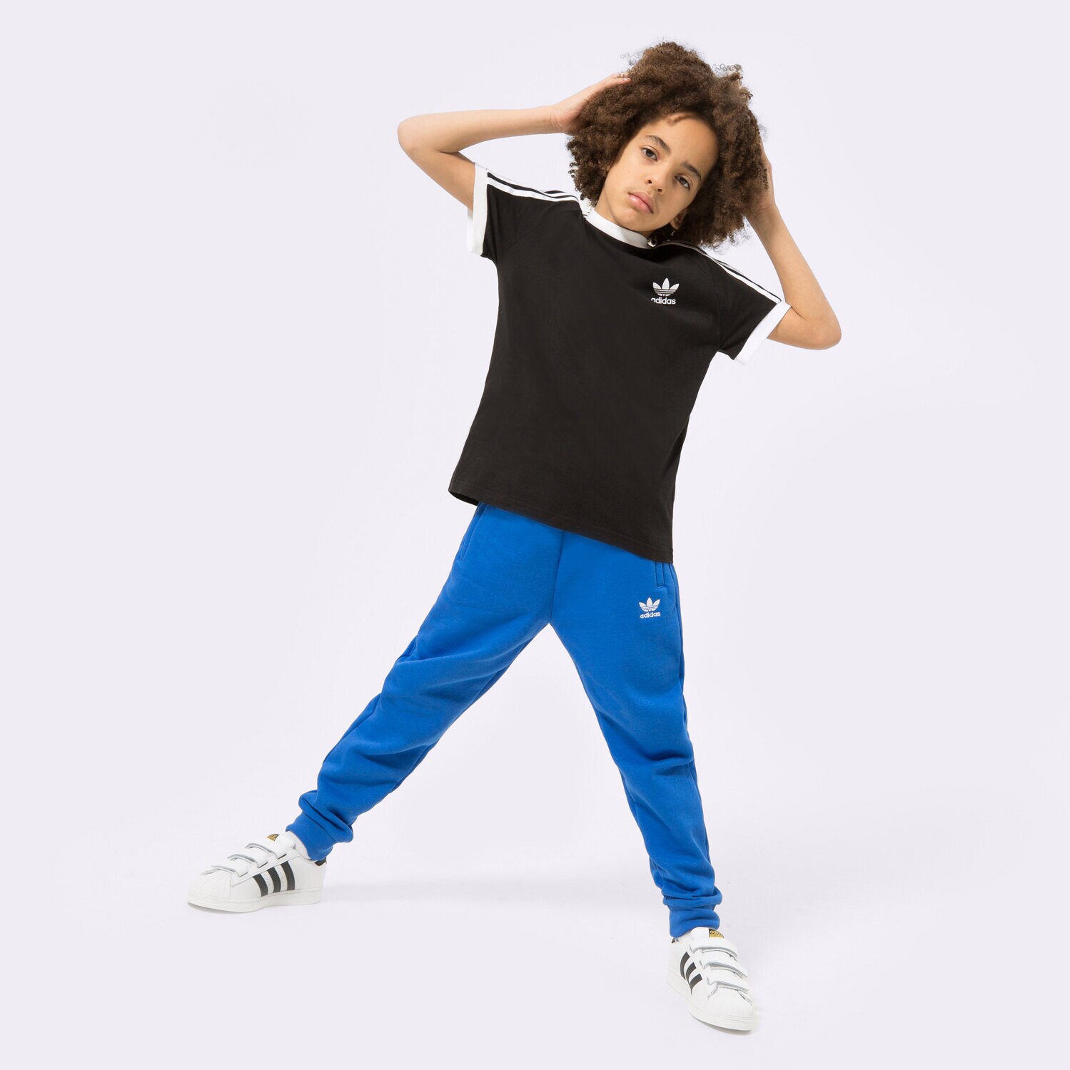 Copii tricou ADIDAS TRICOU 3STRIPES TEE BOY HK0264 Alb