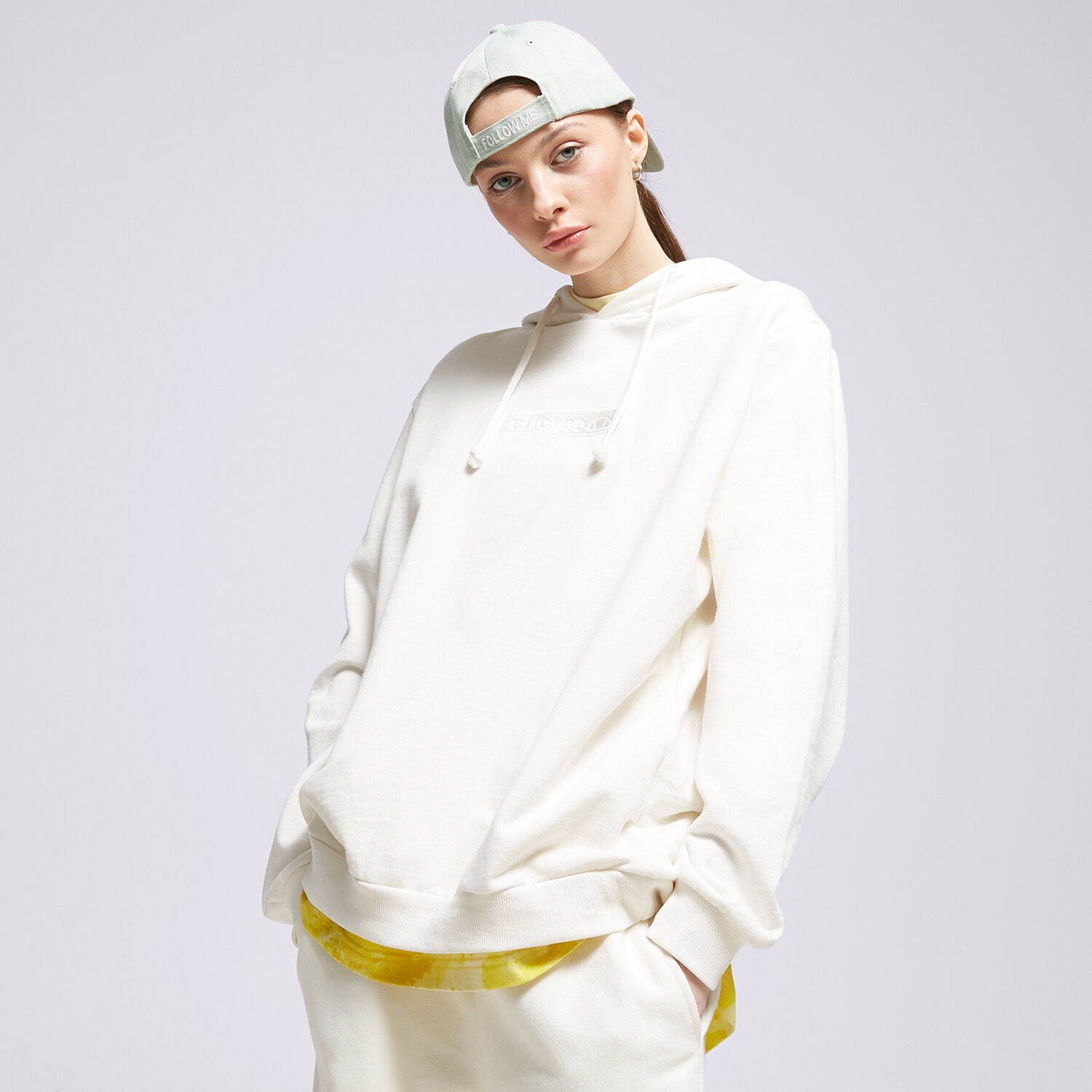 Femei bluză ELLESSE BLUZĂ CU GLUGĂ ODINA OH HOODY OFF WHT SGR17899904 Alb