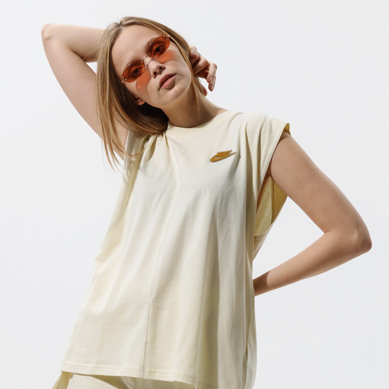 Femei tricou NIKE TRICOU W NSW MAIOU EARTH DAY CZ9251-113 Bej