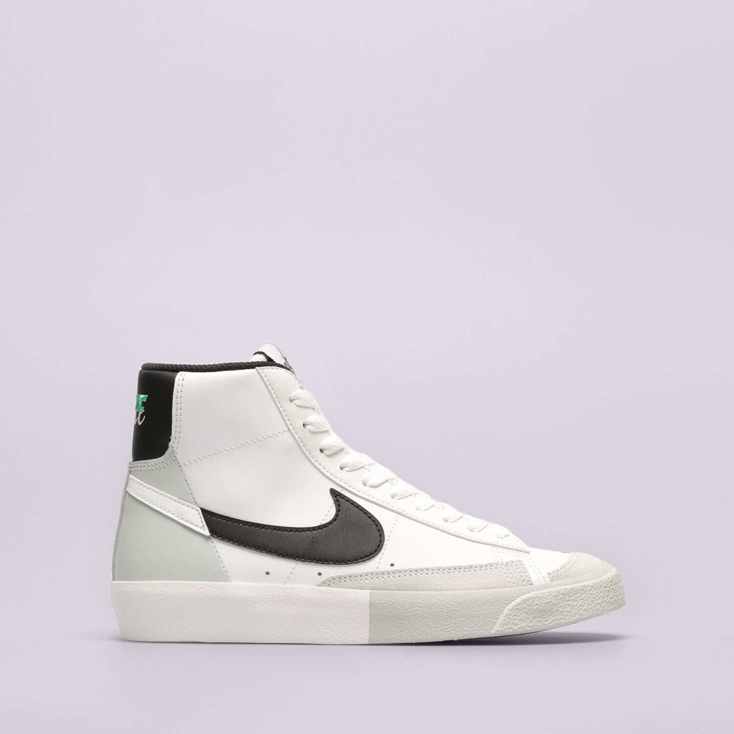 Copii pantofi sport NIKE BLAZER MID '77 SE (GS) FN6937-100 Alb