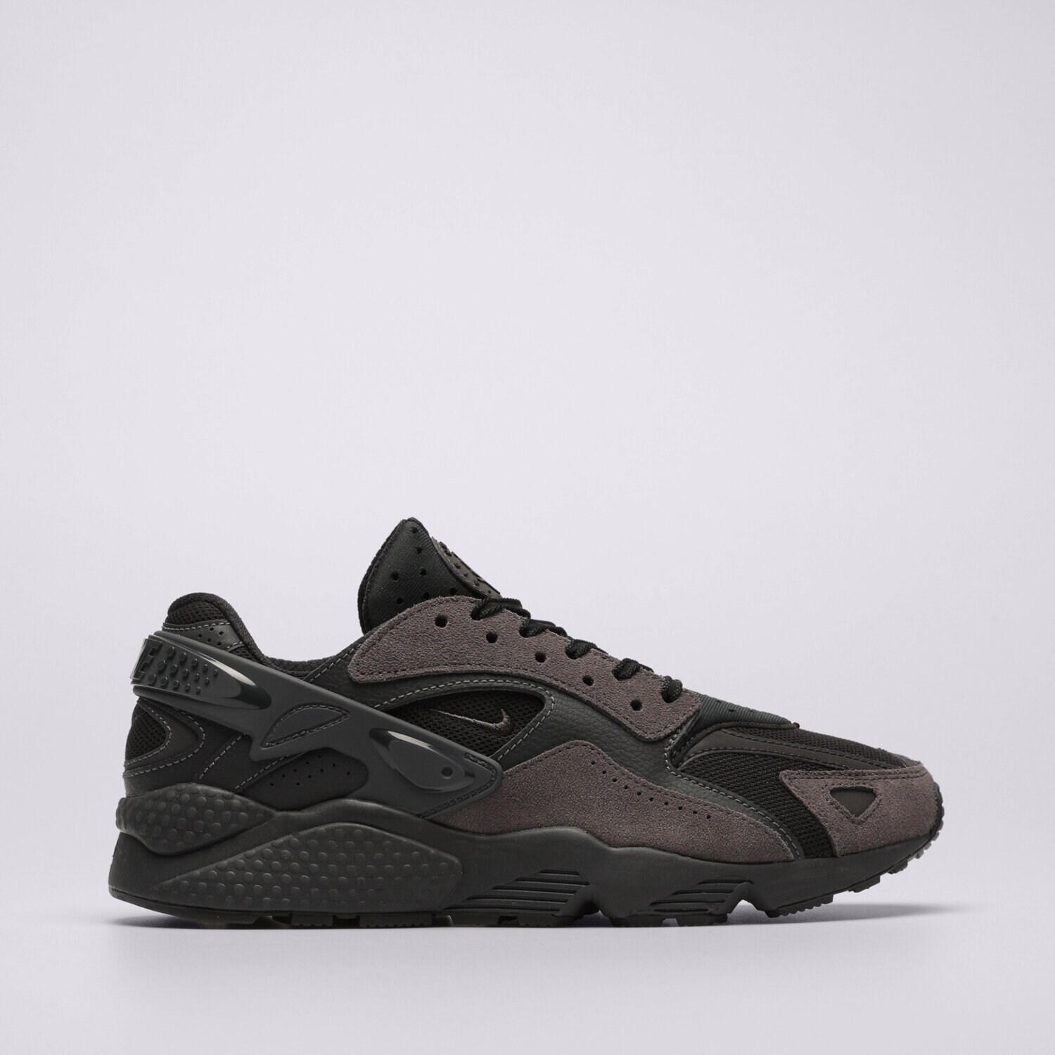 Barbați pantofi sport NIKE AIR HUARACHE  DZ3306-002 Negru
