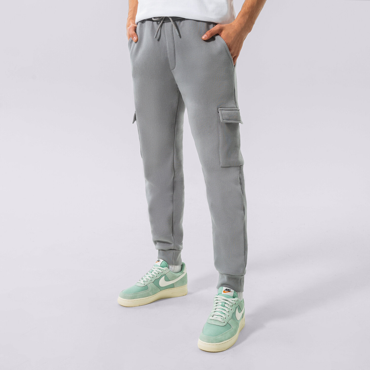 Bărbați pantaloni CONFRONT PANTALONI  CONFRONT CARGO PANTS CF322SPM07004 Gri