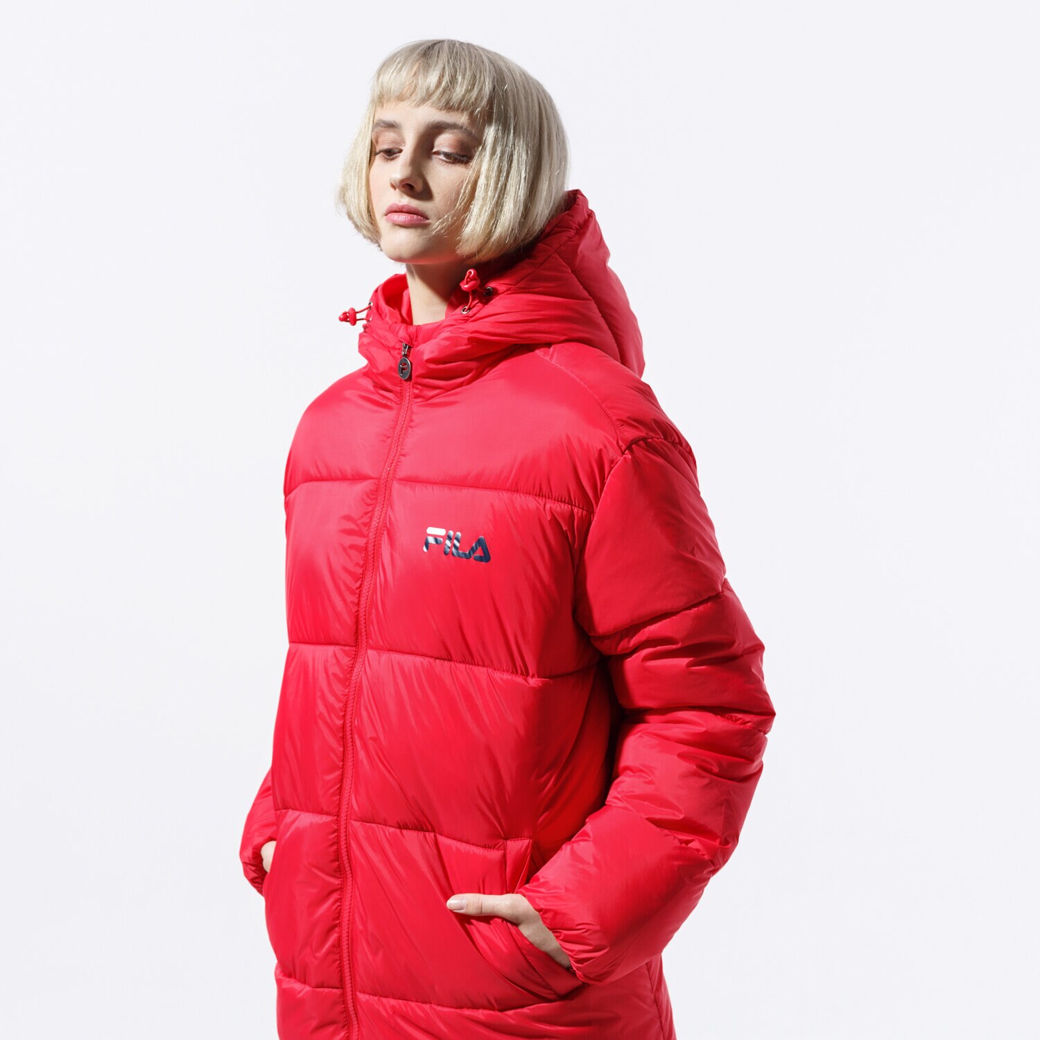 Femei geacă de iarnă FILA JACHETĂ BRONWEN PUFF HOOD JACKET 687219006 Roșu