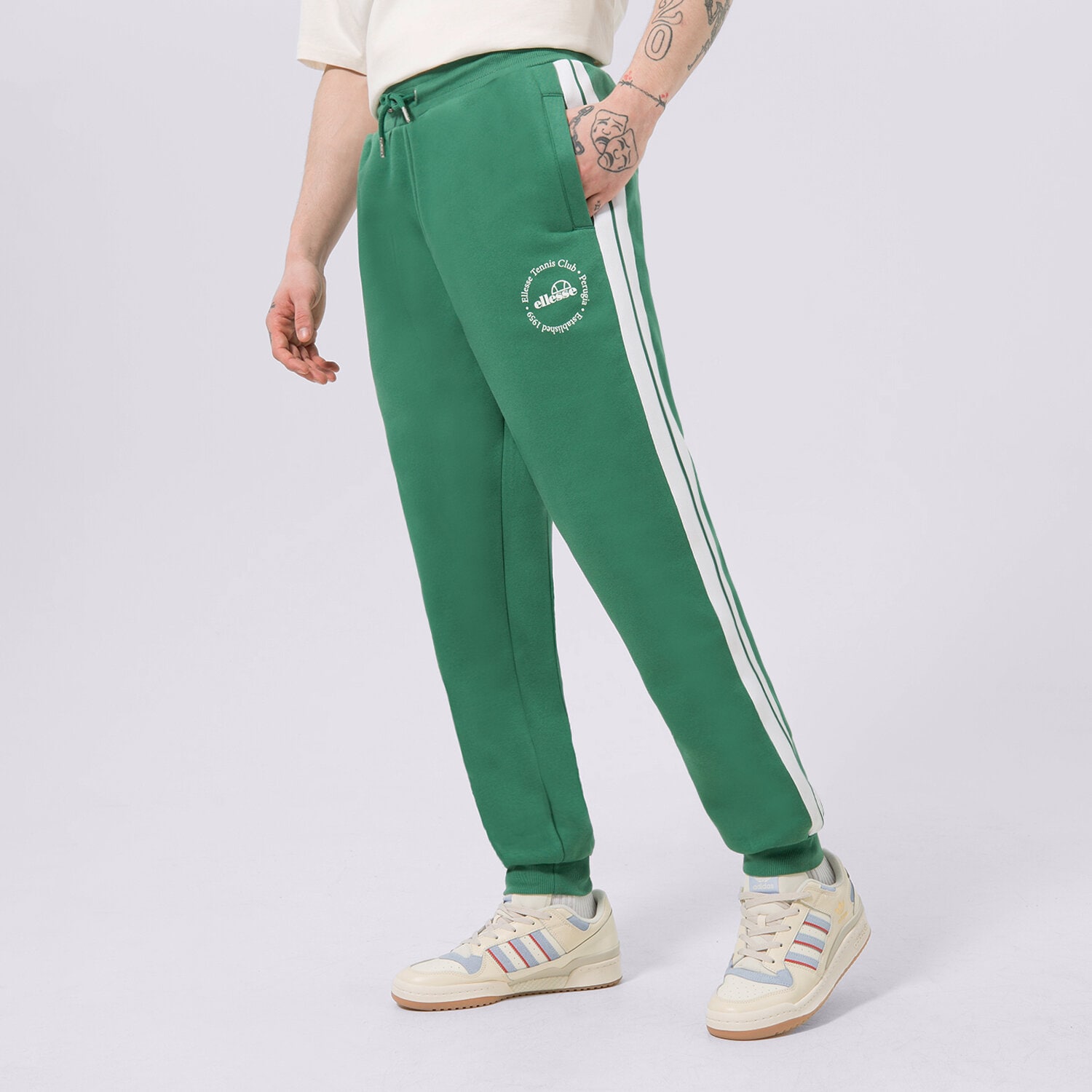 Femei pantaloni ELLESSE PANTALONI  AIRLA JOG PANT GREEN SGR17622503 Verde