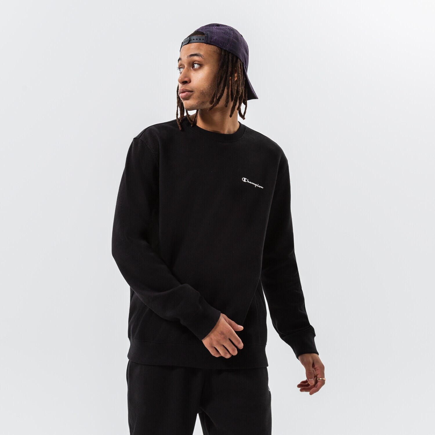 Bărbați bluză CHAMPION BLUZĂ CREWNECK SWEATSHIRT 218288KK001 Negru