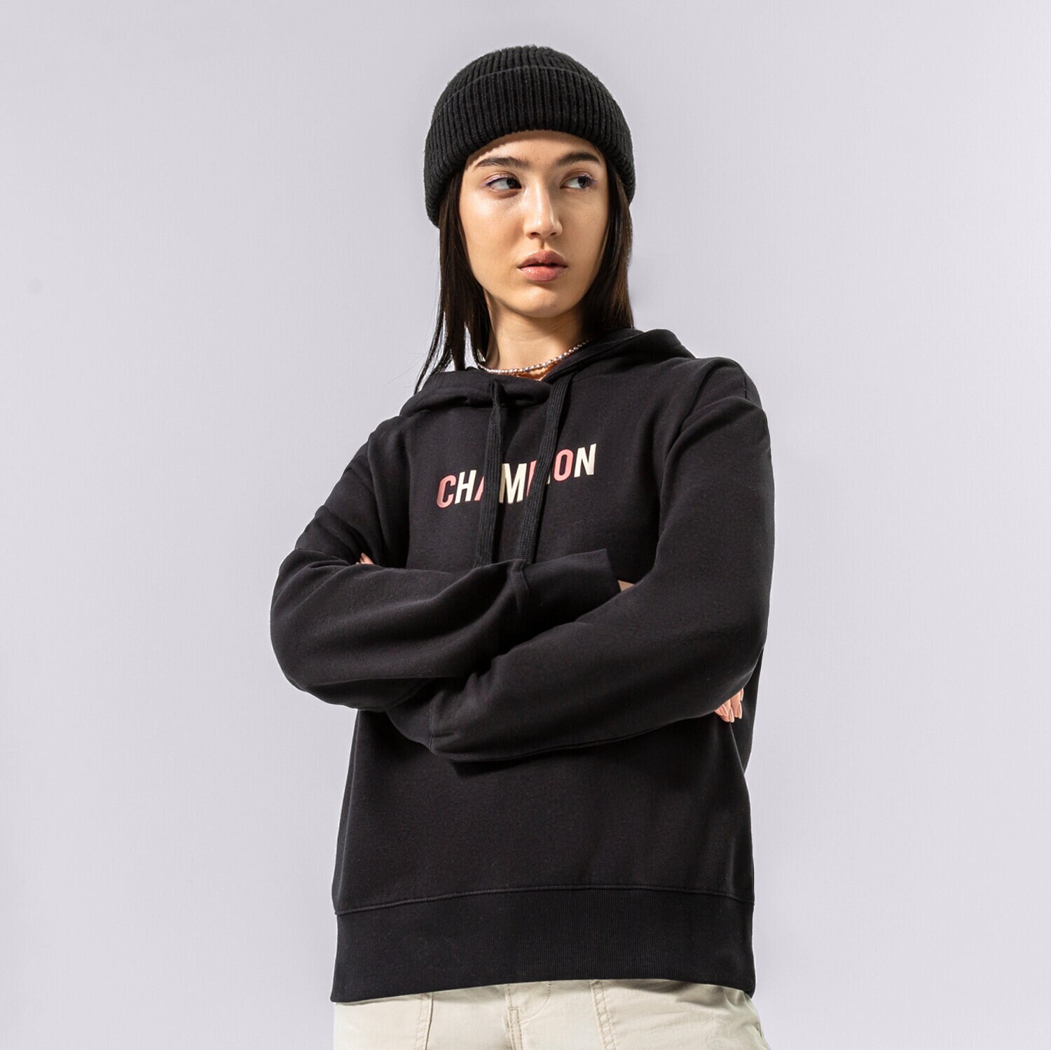 Femei bluză CHAMPION BLUZĂ CU GLUGĂ HOODED SWEATSHIRT 115991KK001 Negru