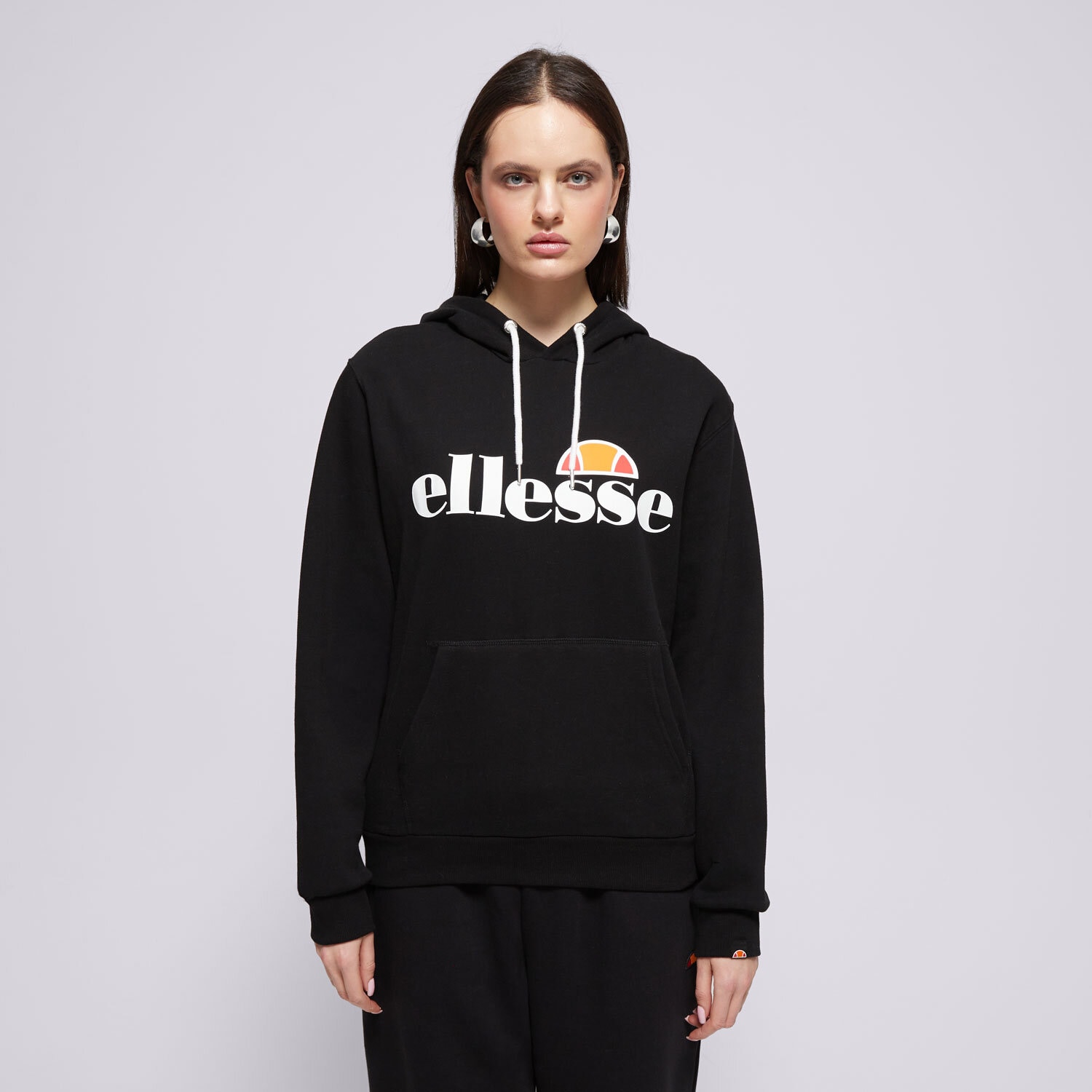 Femei bluză ELLESSE BLUZĂ CU GLUGĂ TORICES BLK SGS03244011 Negru
