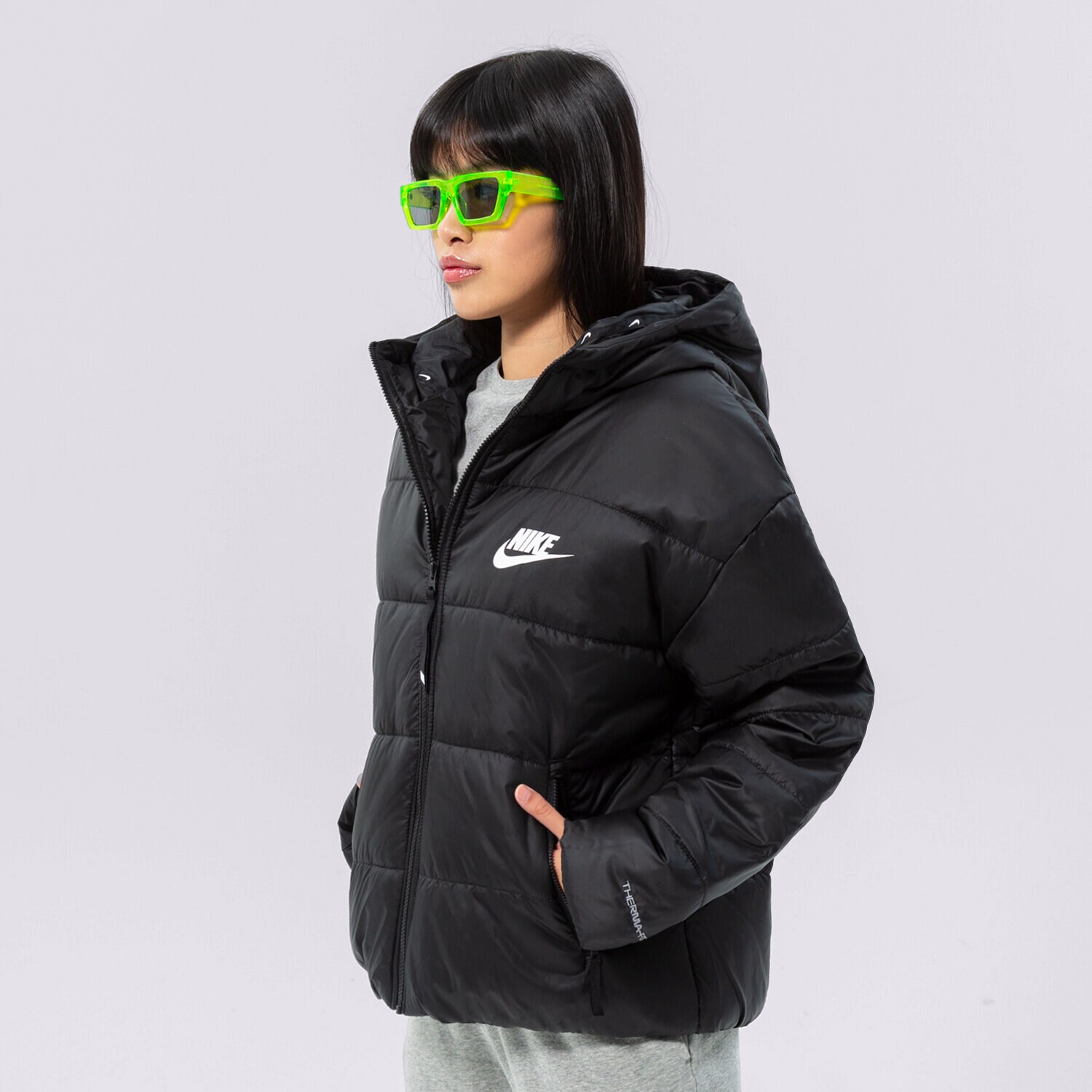 Femei geacă de iarnă NIKE SWOOSH PADDED JACKET DX1797-010 Negru