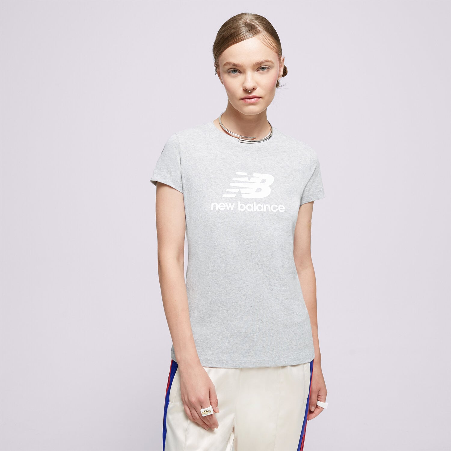 Femei tricou NEW BALANCE TRICOU NB ESSENTIALS STACKET LOGO TEE WT31546AG Gri